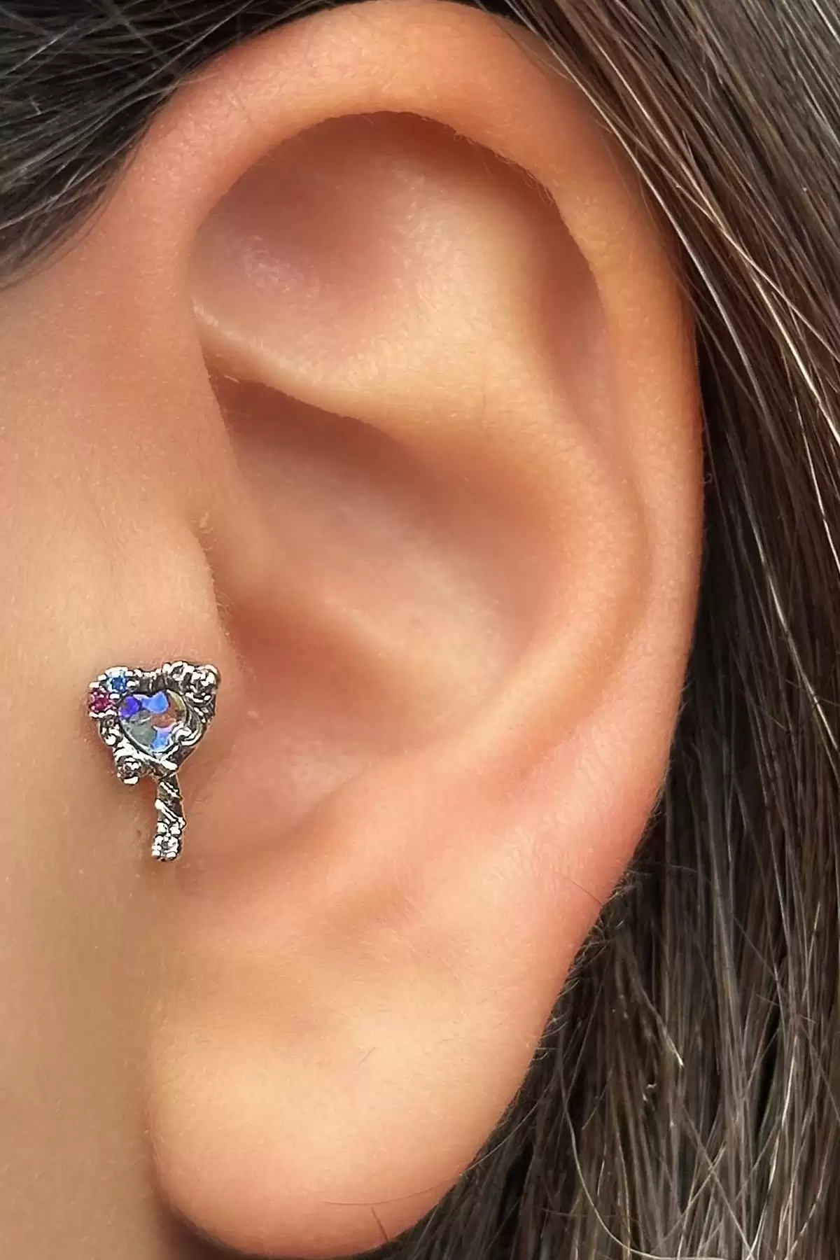 Gümüş Renk Kalp Figürlü Çelik Tragus/Kıkırdak Küpe/Piercing (Tek)