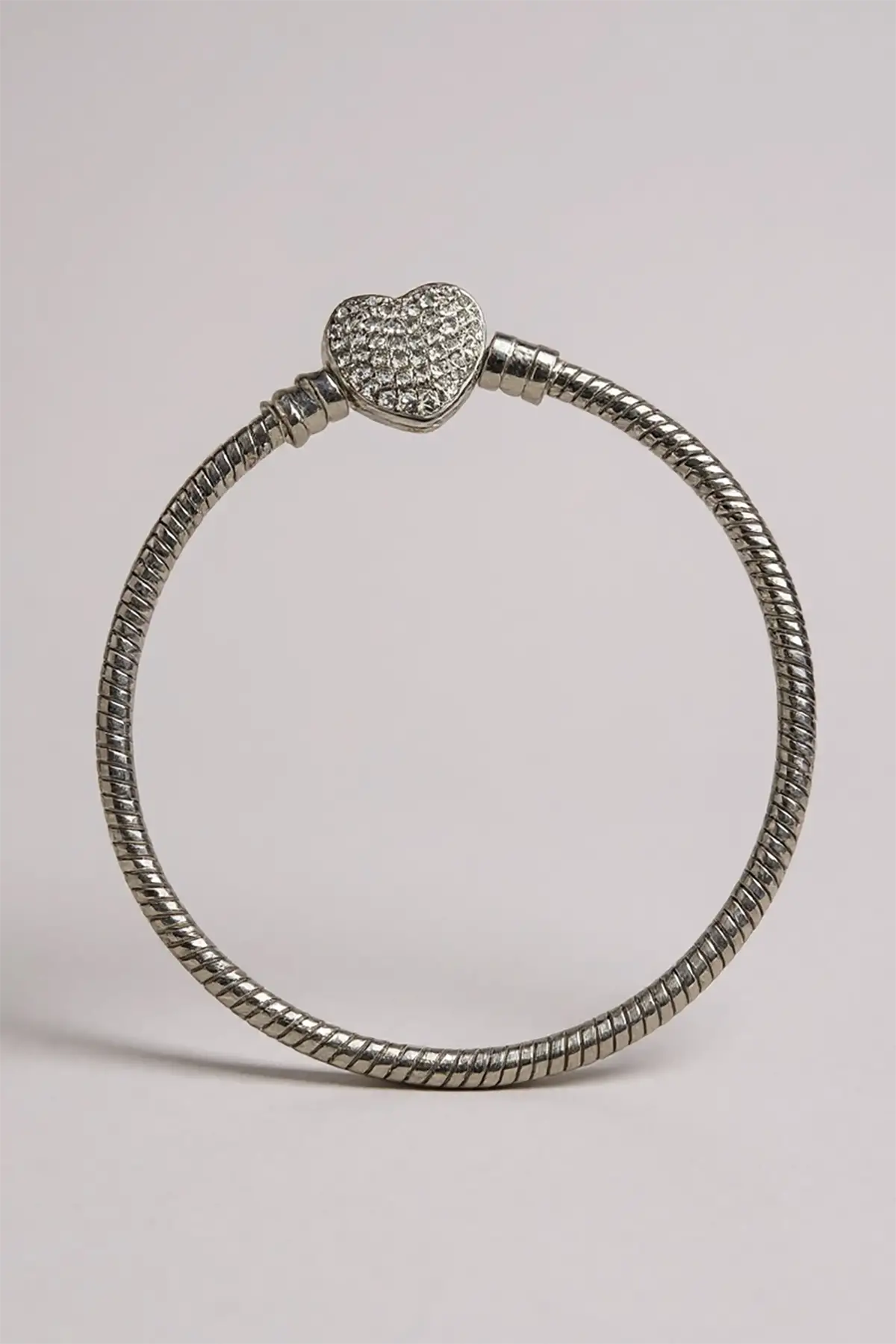 Gümüş Renk Kalp Figürlü Pandora Bileklik