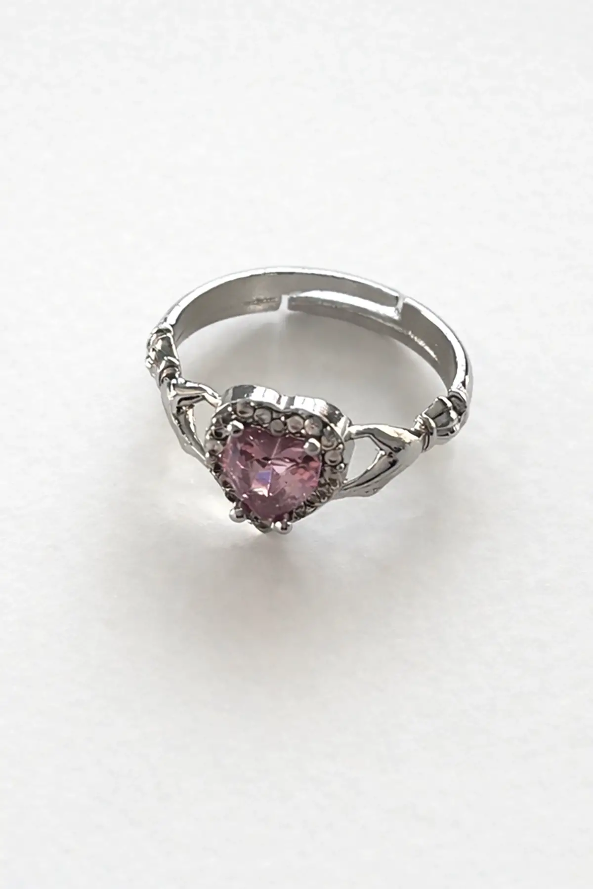 Gümüş Renk Kalp Figürlü Taş Detaylı Ayarlanabilir Yüzük