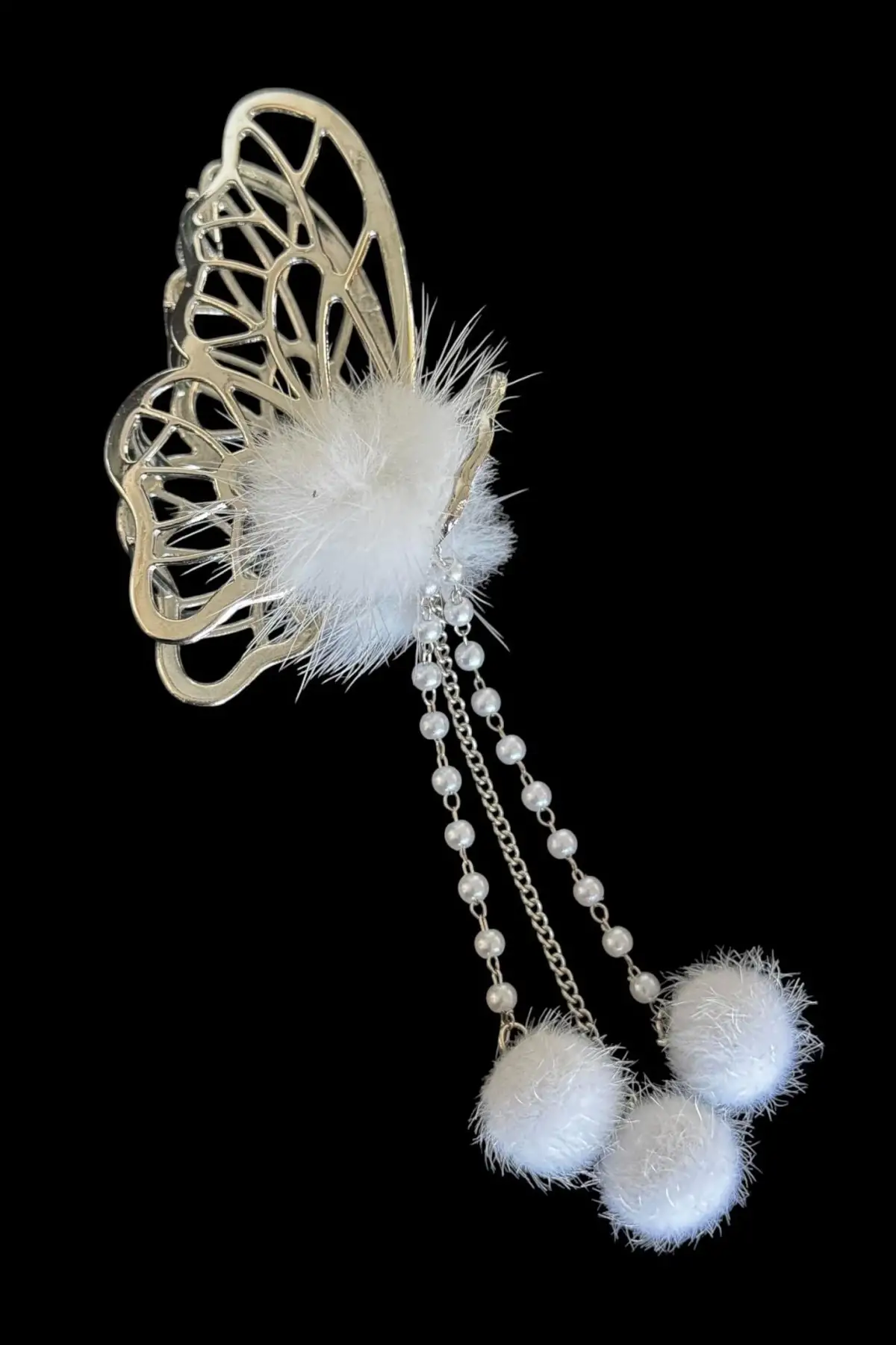 Gümüş Renk Kelebek Figürlü Ponpon Detaylı Mandal Toka