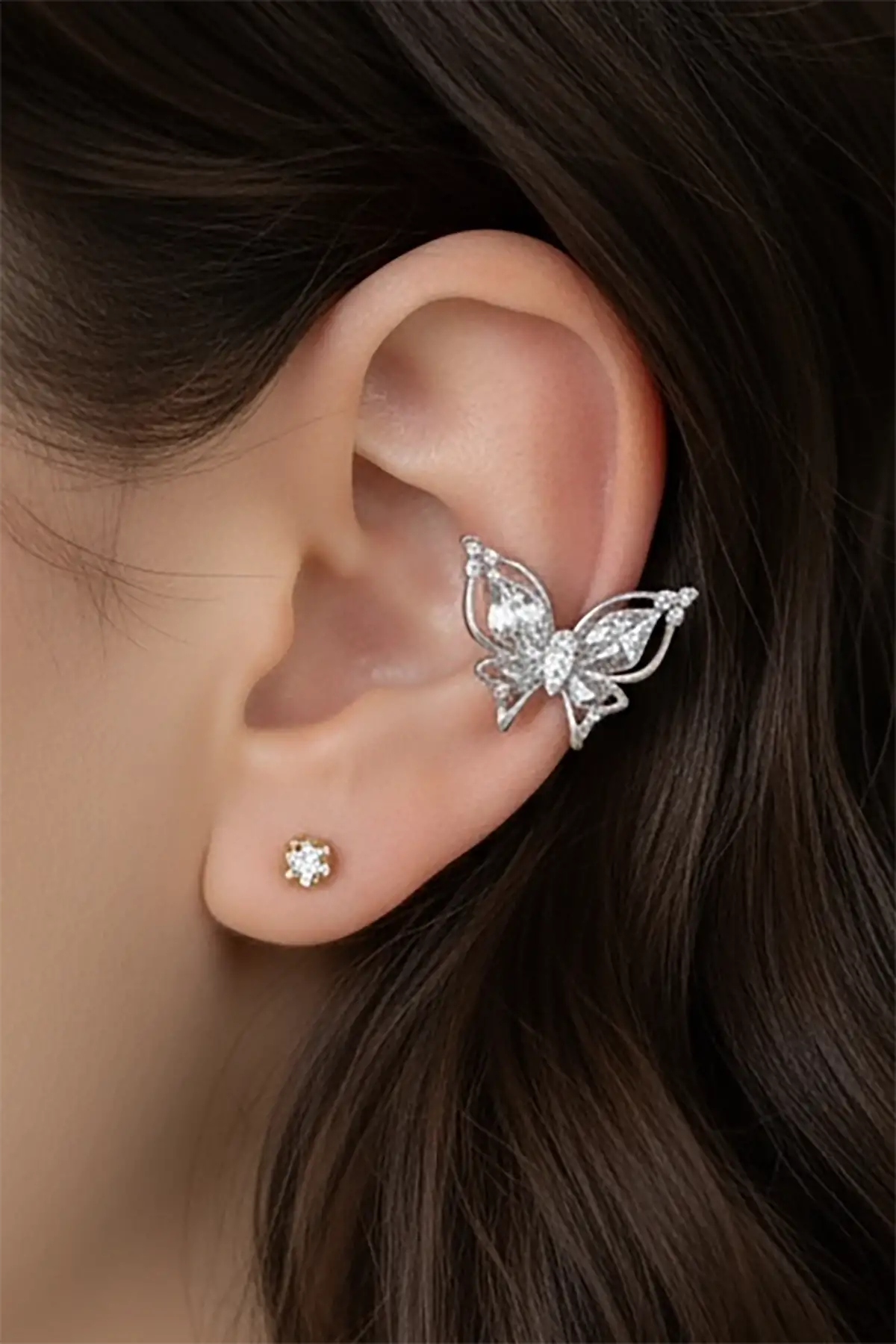 Gümüş Renk Kelebek Figürlü Taş Detaylı 14K Altın Kaplama TX Ear Cuff (Tek)