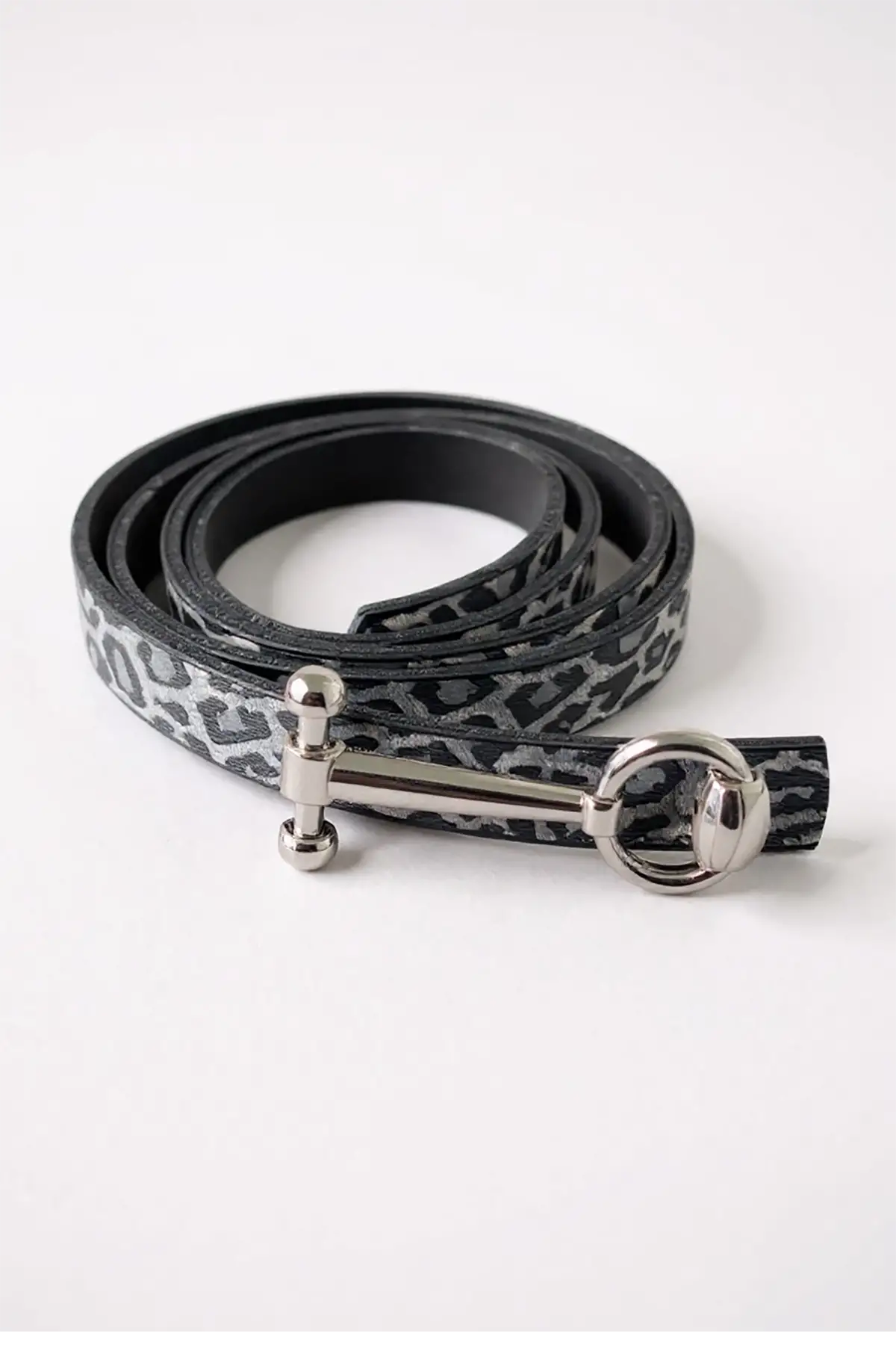 Gümüş Renk Leopar Desenli Kadın Deri Kemer