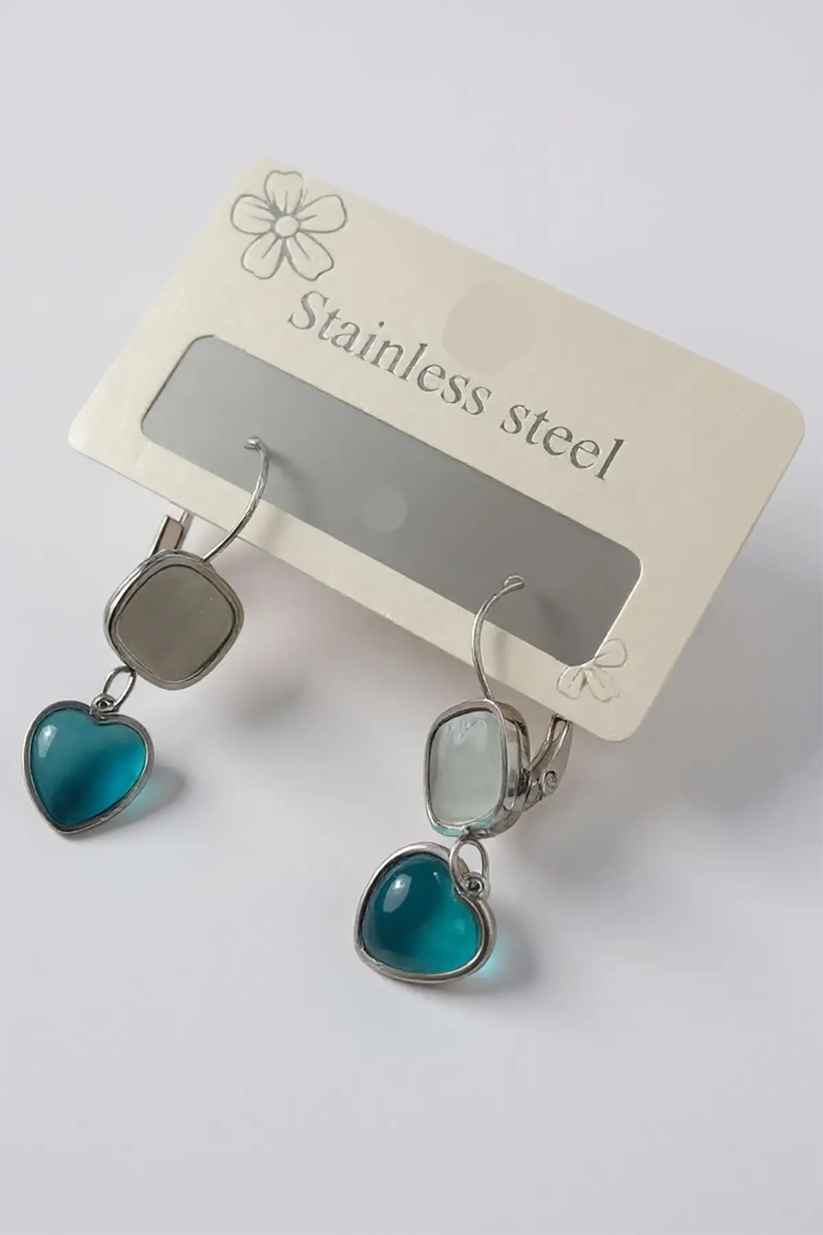 Gümüş Renk Mavi Taş Detaylı Çelik Küpe (Çift)