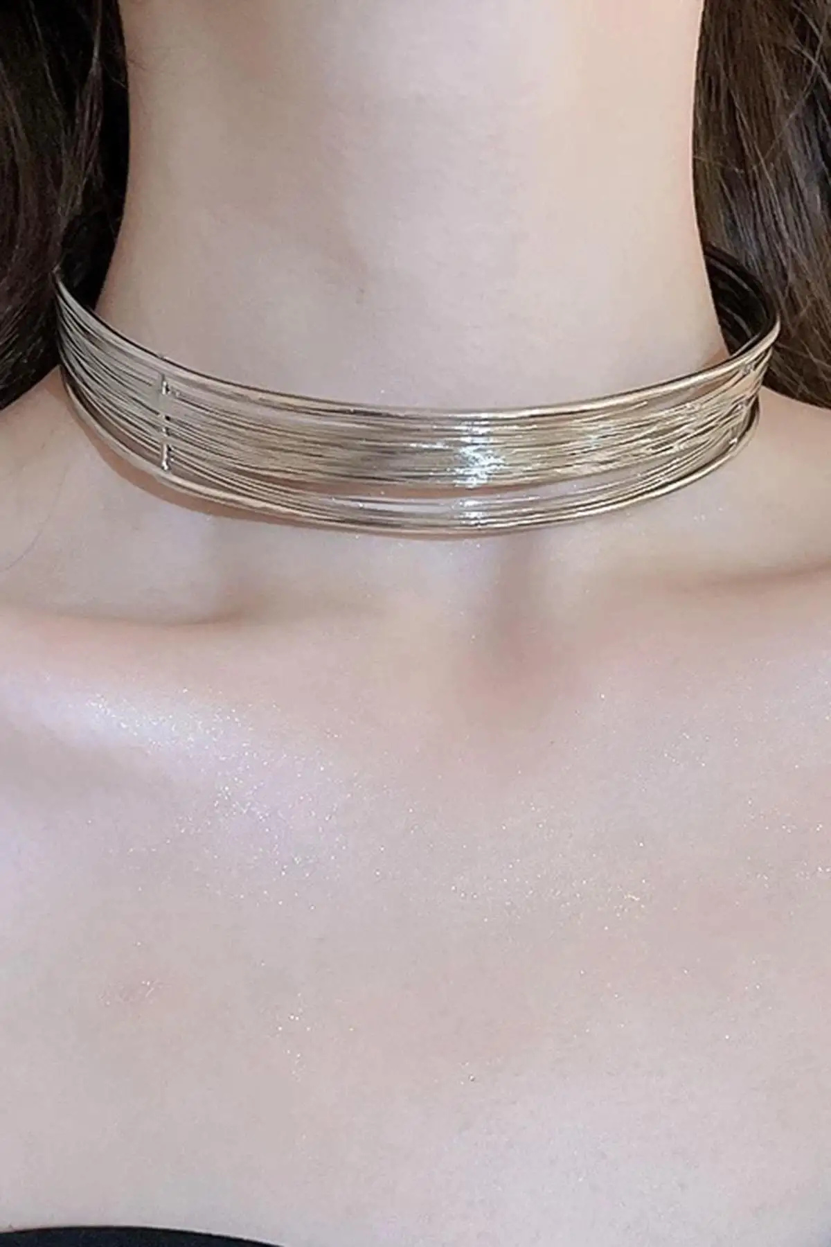 Gümüş Renk Metal Choker Kolye
