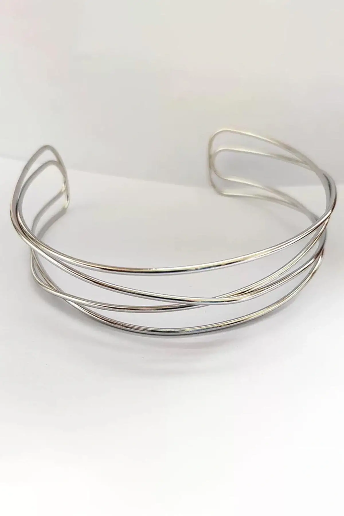 Gümüş Renk Metal Choker Kolye