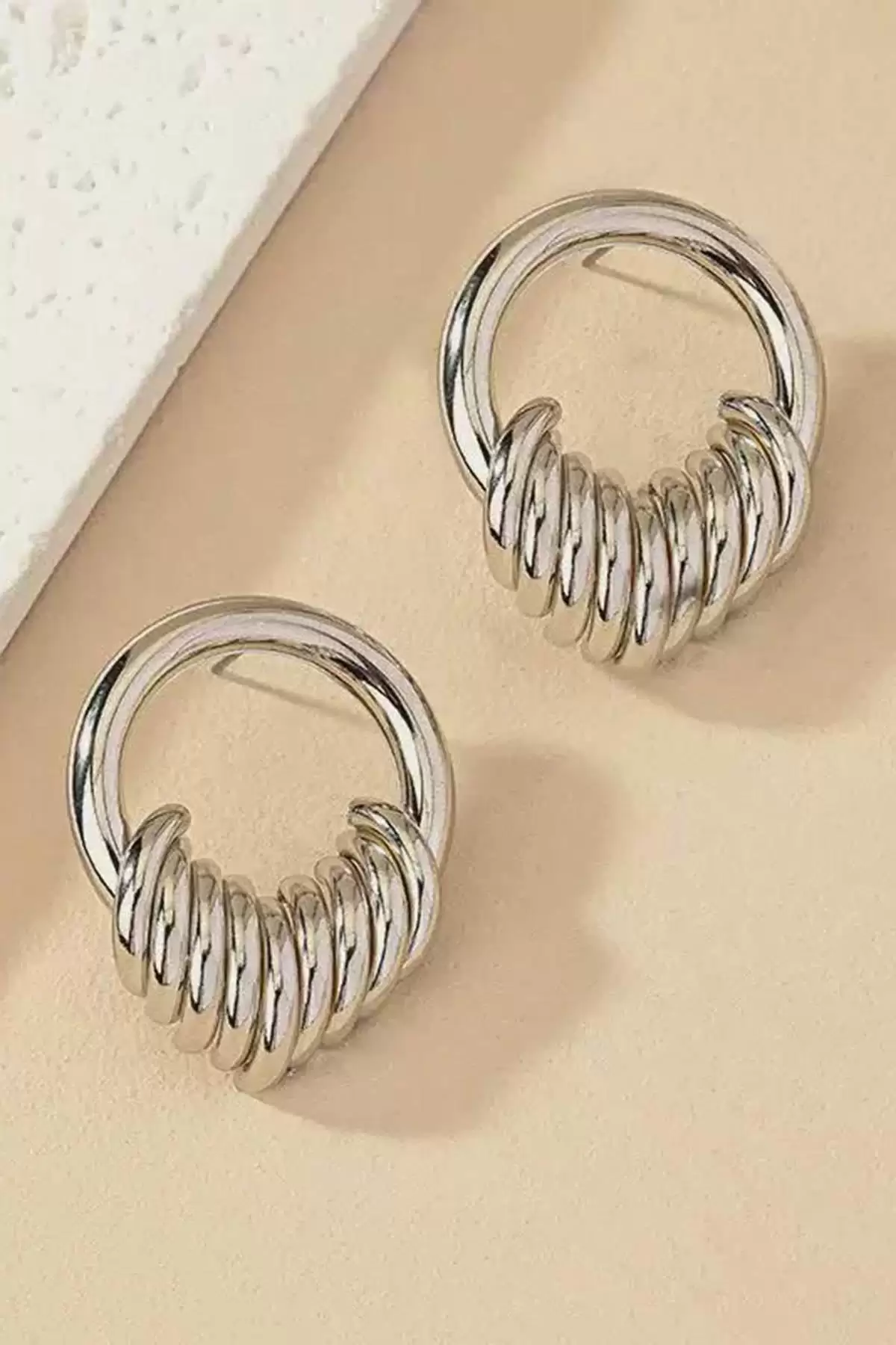 Gümüş Renk Metal Küpe (Çift)