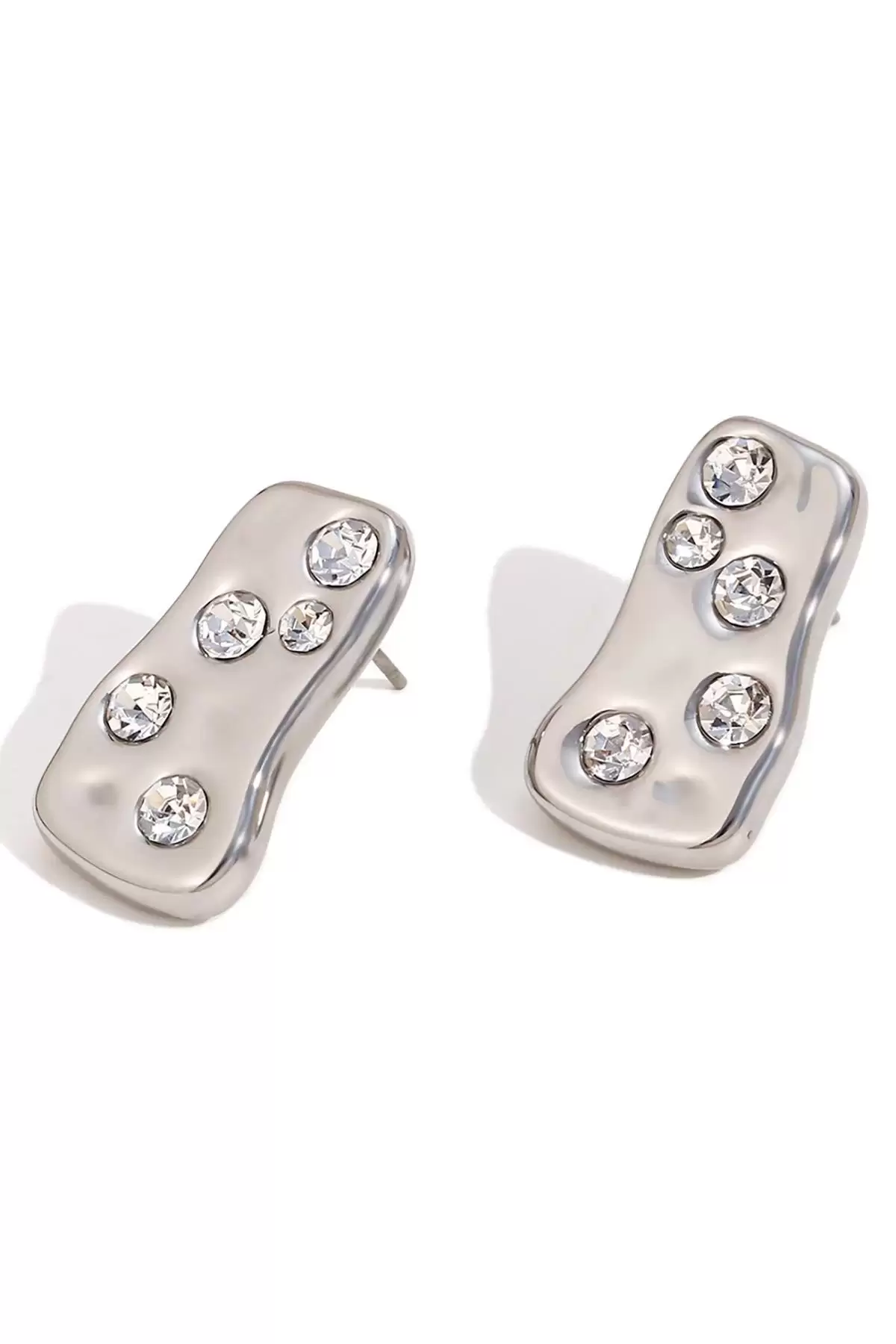 Gümüş Renk Metal Taş Detaylı Küpe (Çift)