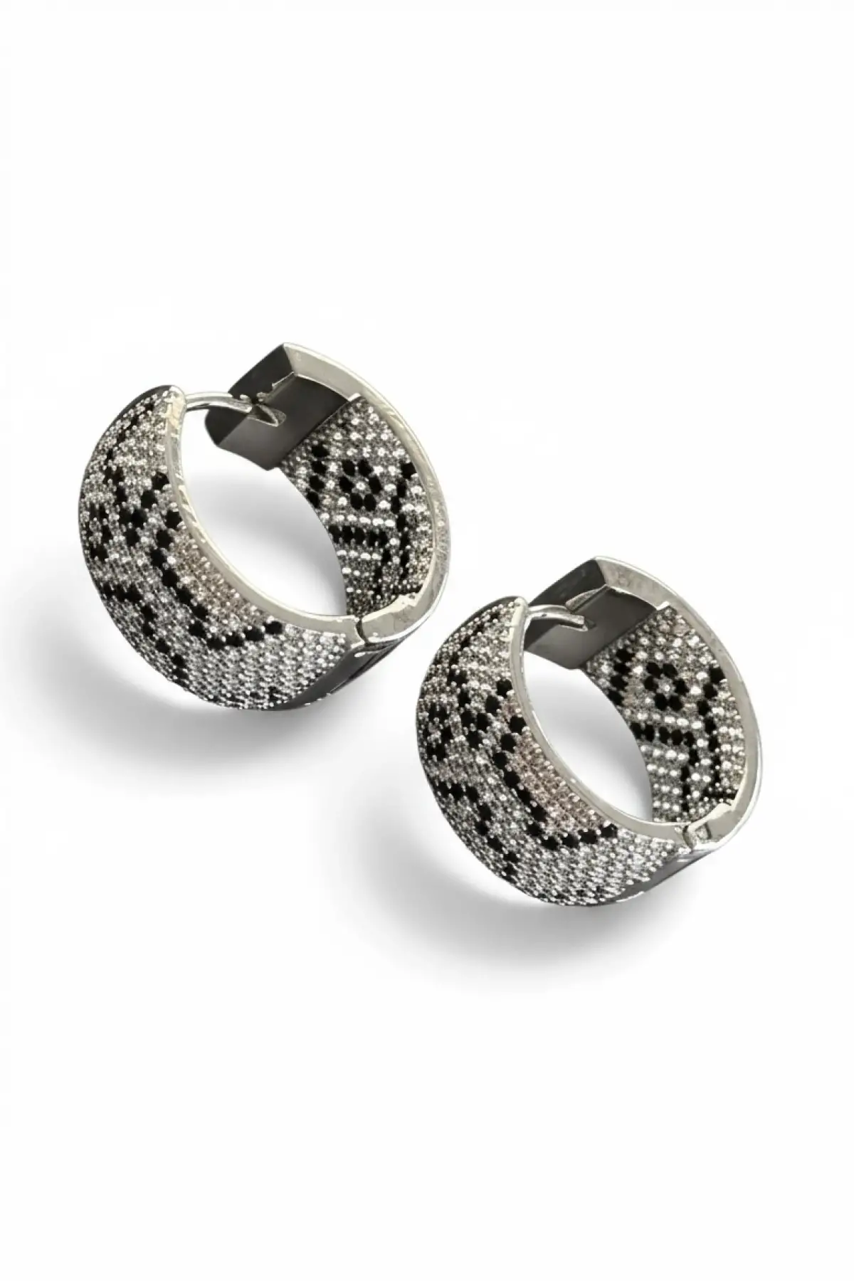 Gümüş Renk Taş Detaylı 14K Altın Kaplama Halka Küpe (Çift)