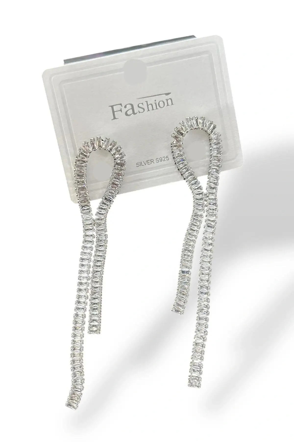 Gümüş Renk Taş Detaylı 14K Altın Kaplama Küpe (Çift)