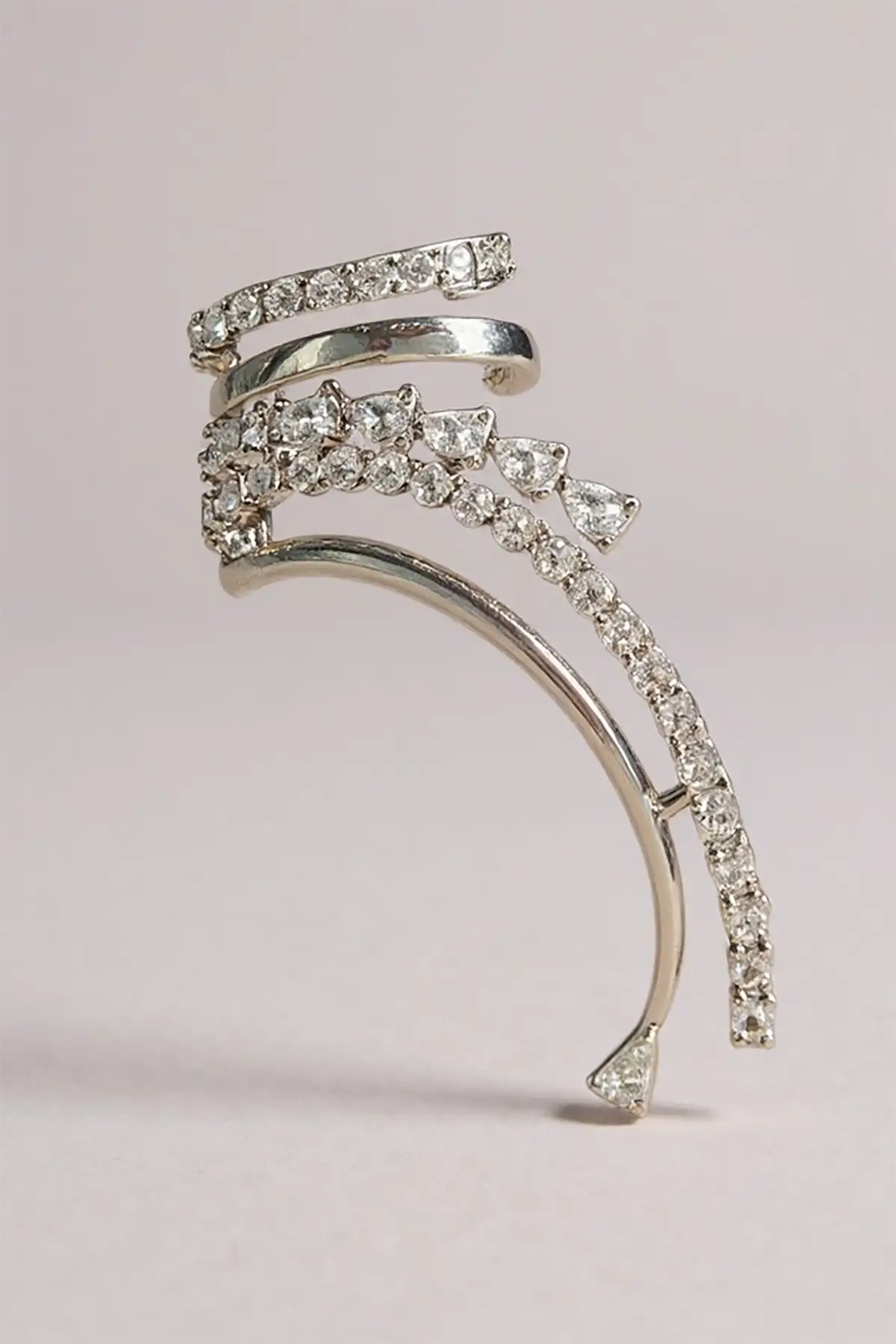 Gümüş Renk Taş Detaylı 14K Altın Kaplama TX Ear Cuff (Tek)