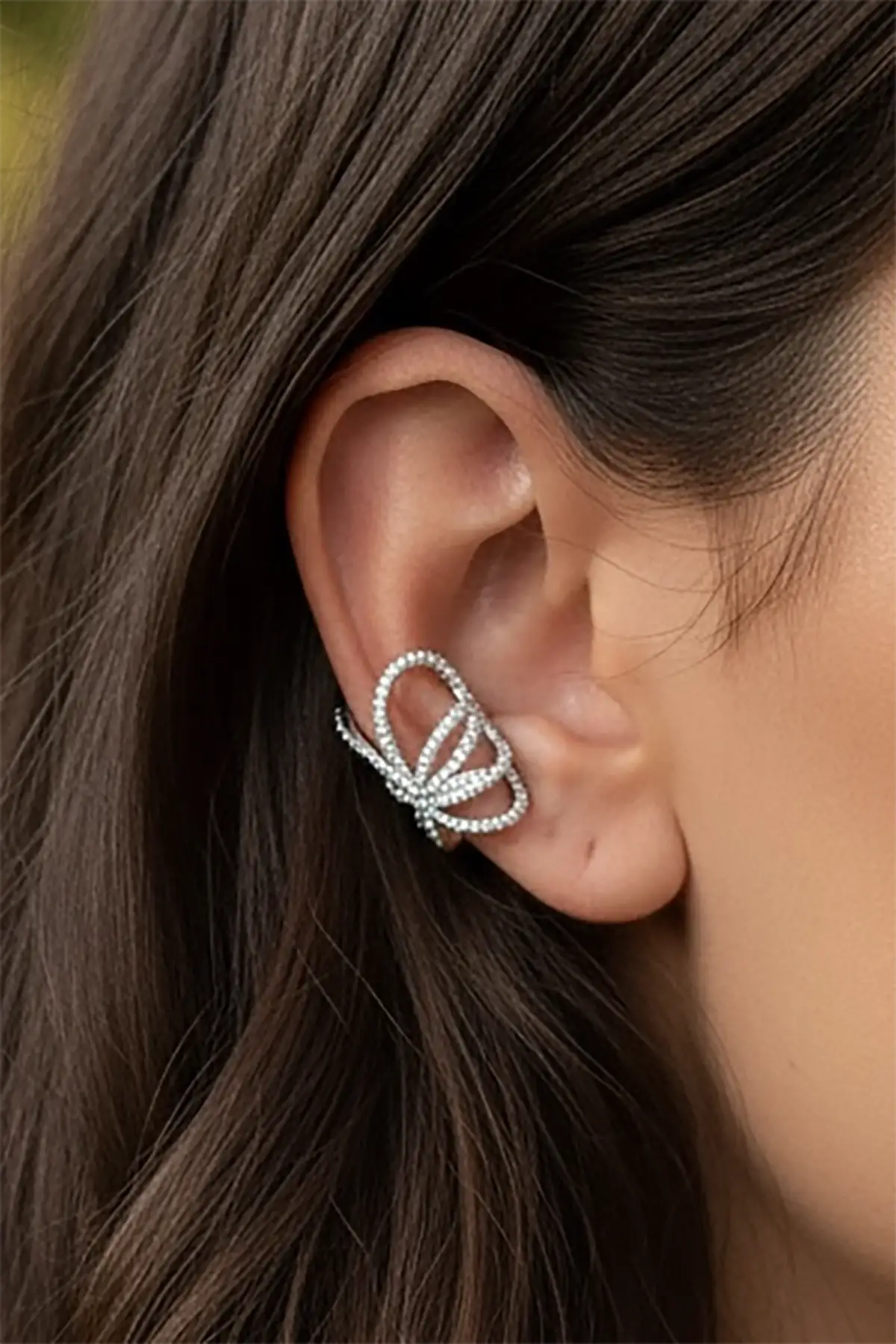 Gümüş Renk Taş Detaylı 14K Altın Kaplama TX Ear Cuff (Tek)