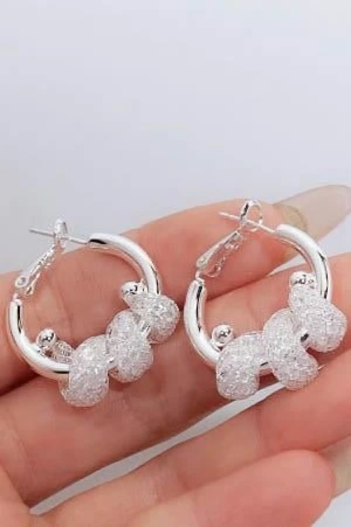 Gümüş Renk Taş Detaylı 14K Altın Kaplama TX Halka Küpe (Çift)