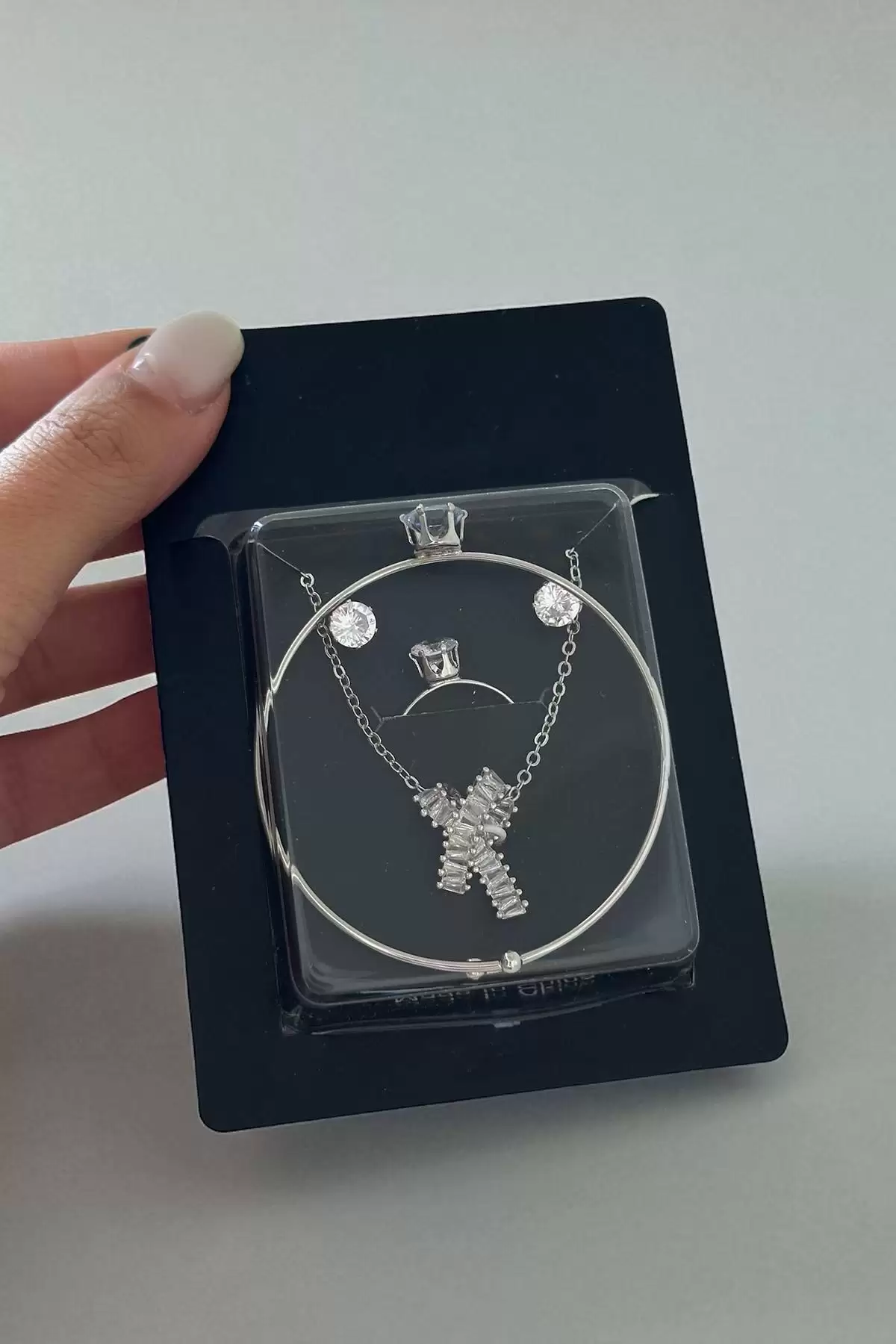 Gümüş Renk Taş Detaylı 4lü Abiye Set