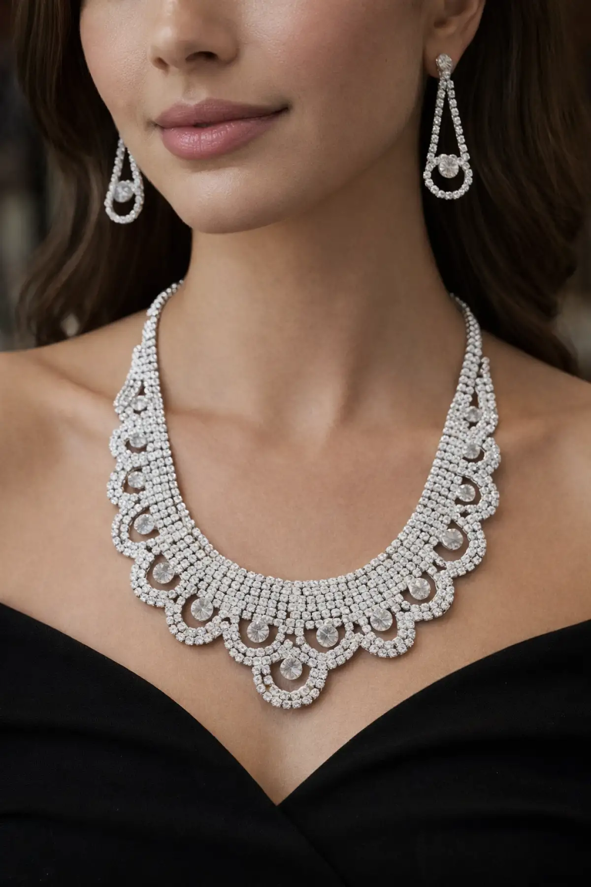 Gümüş Renk Taş Detaylı Abiye Set