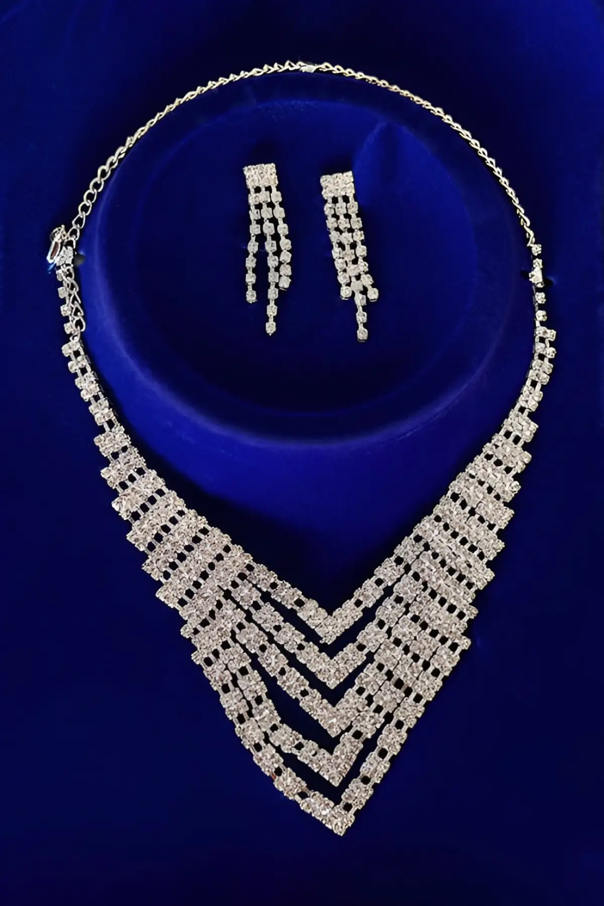 Gümüş Renk Taş Detaylı Abiye Set