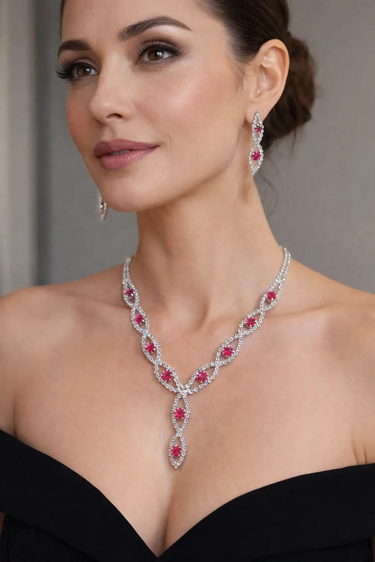 Gümüş Renk Taş Detaylı Abiye Set