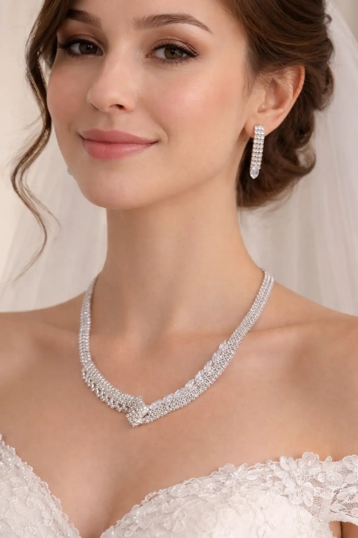 Gümüş Renk Taş Detaylı Abiye Set