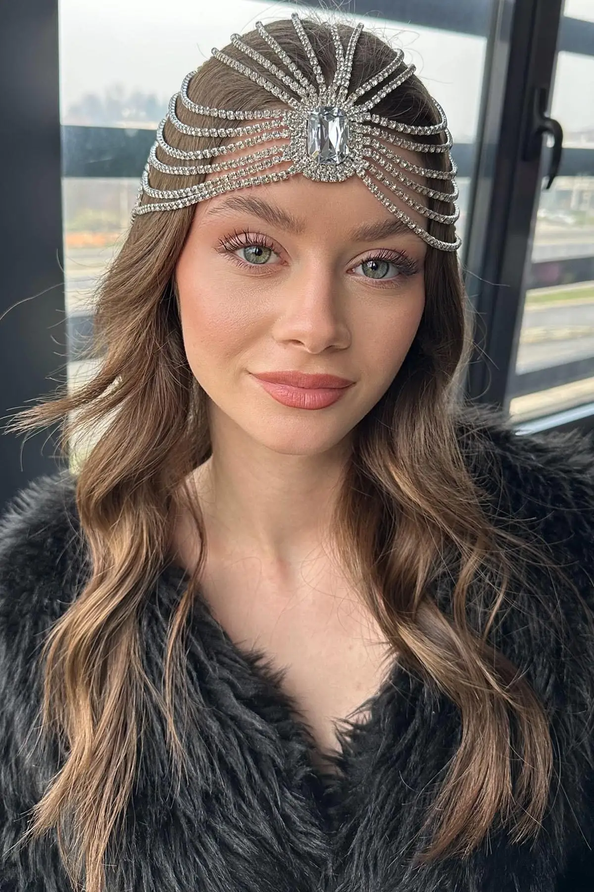 Gümüş Renk Taş Detaylı Alınlık/Kına Aksesuarı