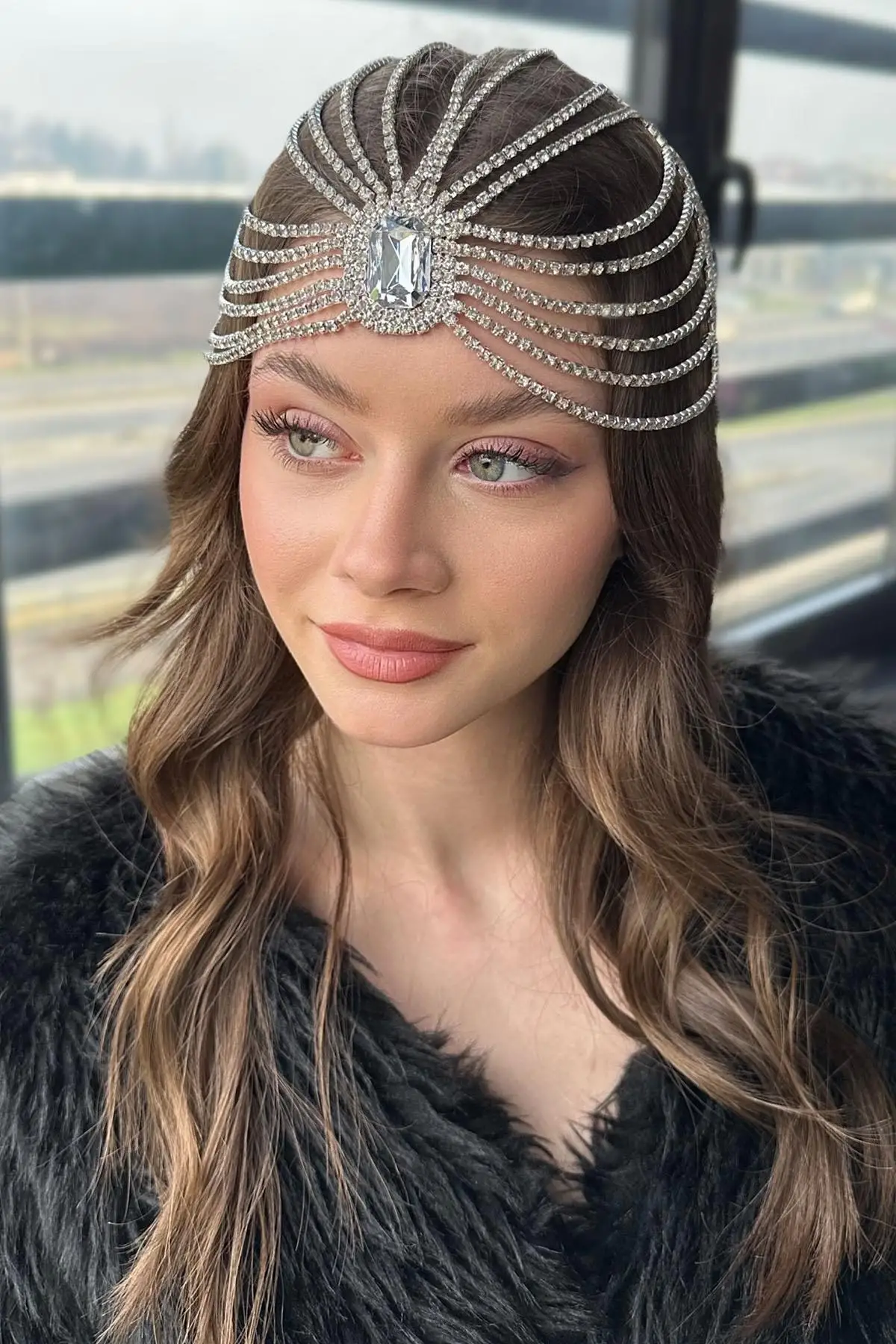 Gümüş Renk Taş Detaylı Alınlık/Kına Aksesuarı