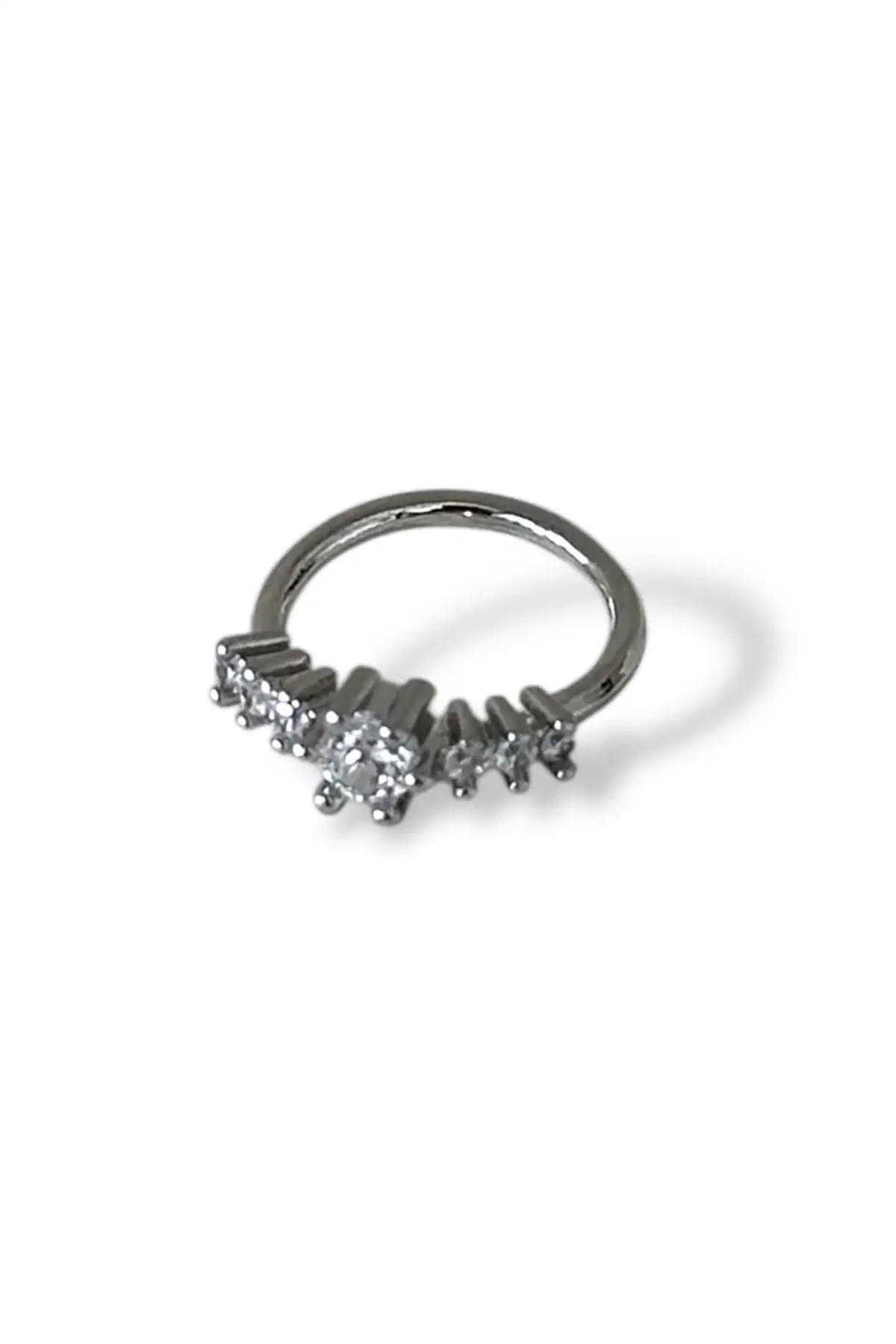 Gümüş Renk Taş Detaylı Çelik Halka Tragus/Kıkırdak Küpe/Piercing (Tek)