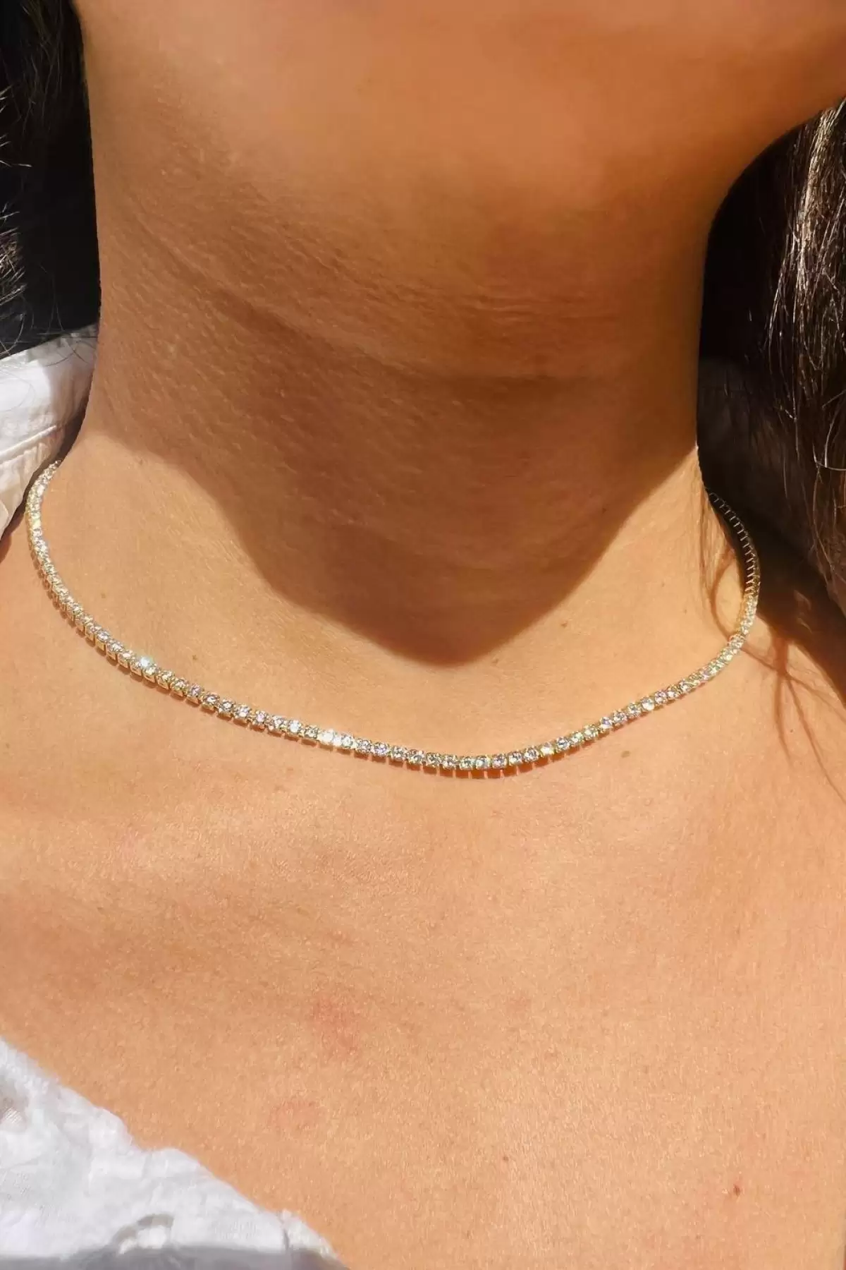 Gümüş Renk Taş Detaylı Choker Kolye