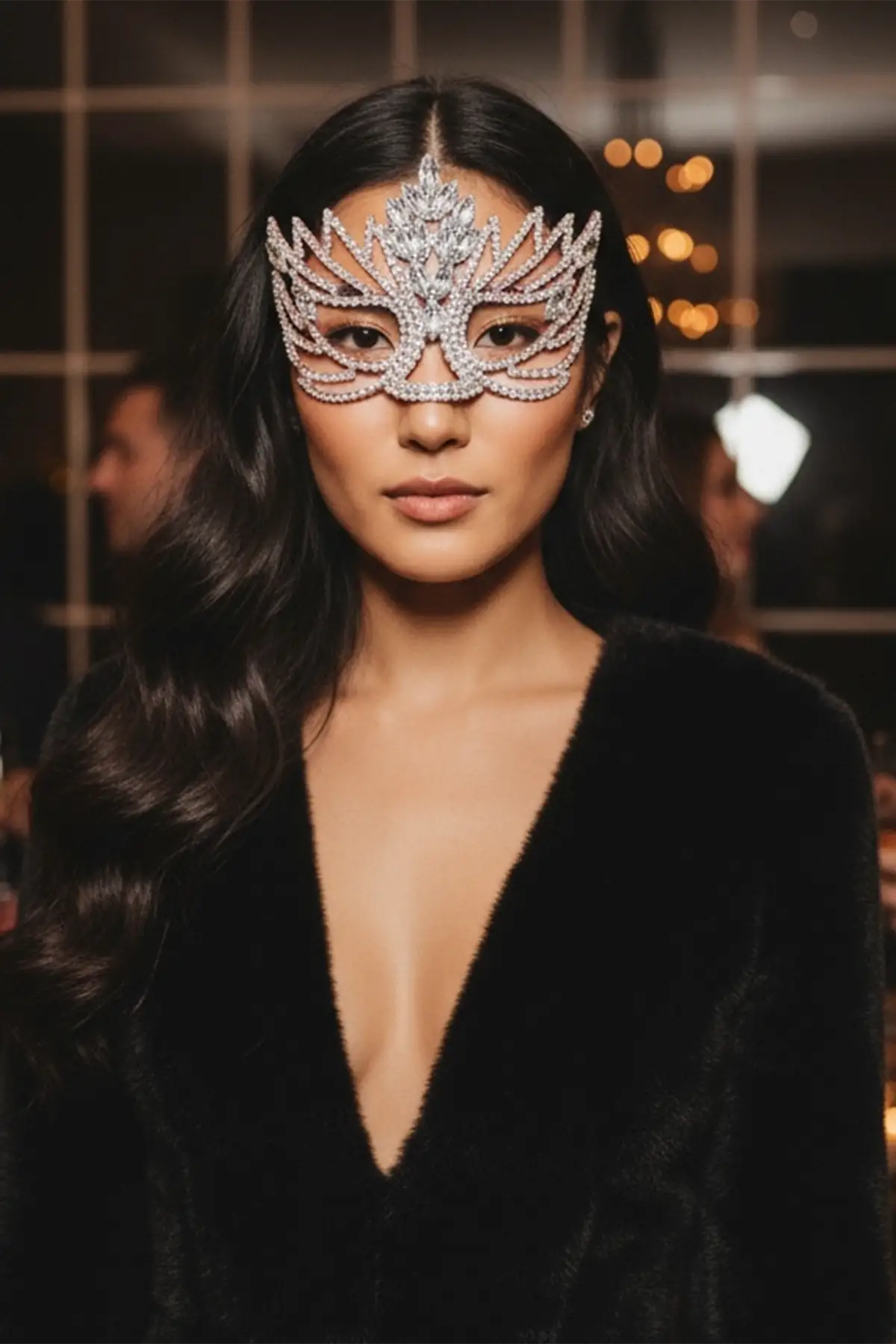 Gümüş Renk Taş Detaylı Çocuk Parti Maskesi