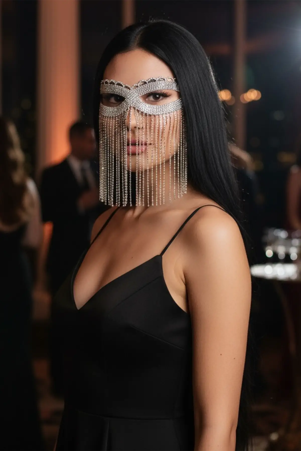 Gümüş Renk Taş Detaylı Parti Maskesi