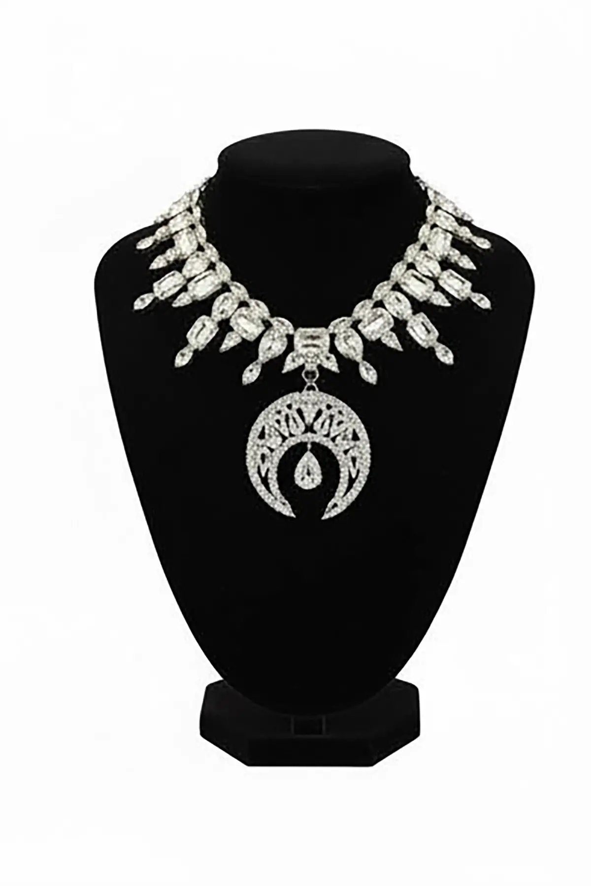 Gümüş Renk Taş Detaylı Tasarım Abiye Kolye