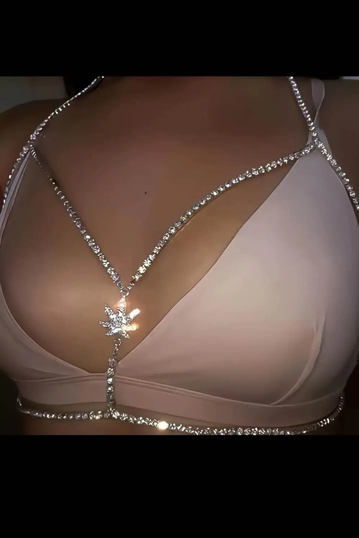 Gümüş Renk Taş Detaylı Tasarım Vücut Aksesuar