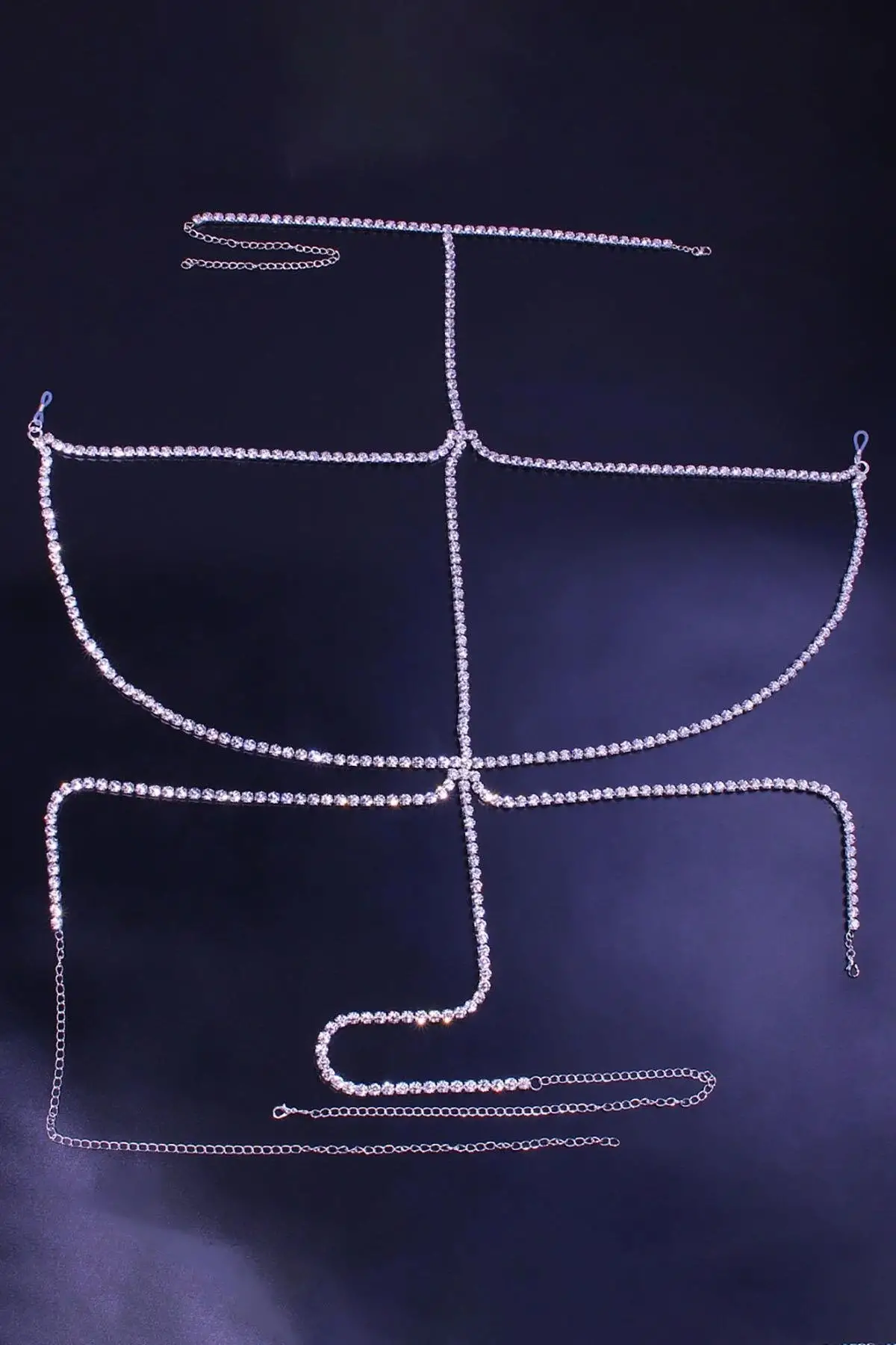 Gümüş Renk Taş Detaylı Tasarım Vücut Aksesuar