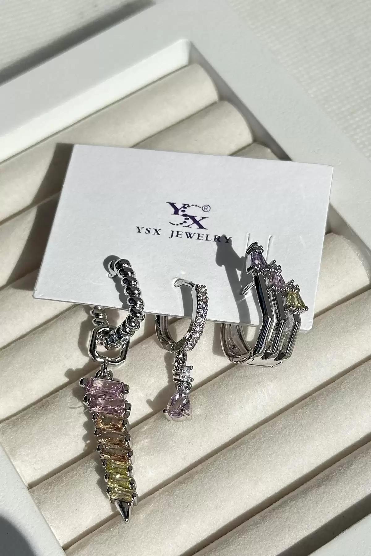 Gümüş Renk Taş Detaylı VİP 3lü YSX Küpe Set