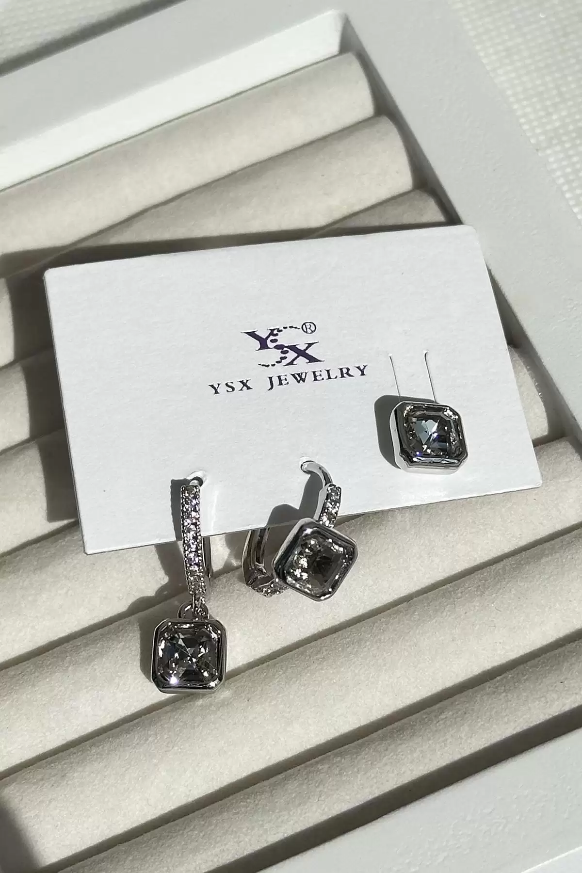 Gümüş Renk Taş Detaylı VİP 3lü YSX Küpe Set