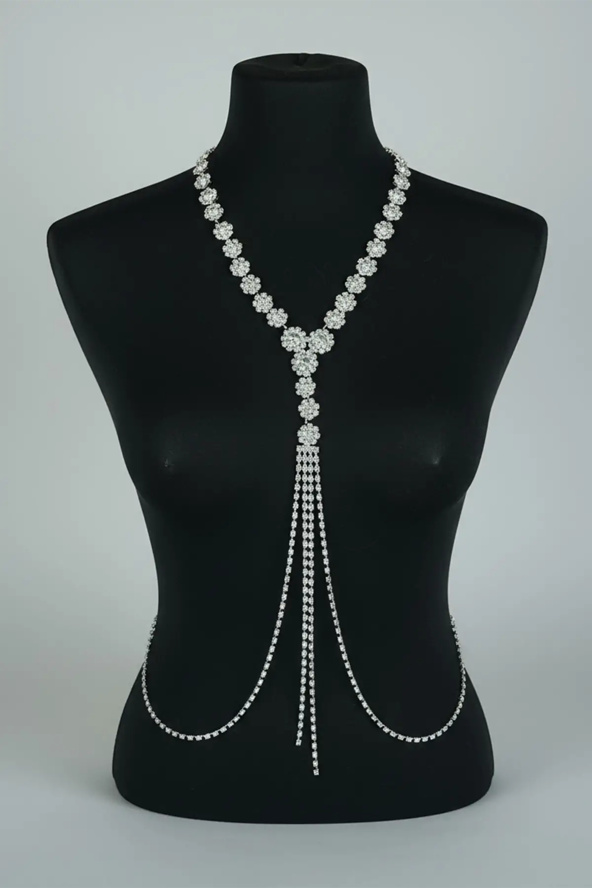 Gümüş Renk Taş Detaylı Vücut Aksesuarı