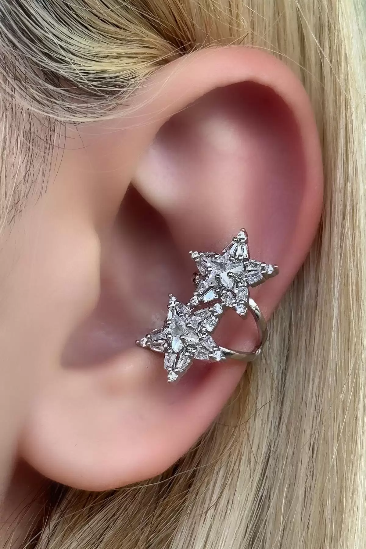Gümüş Renk Yıldız Figürlü Ear Cuff Küpe (Tek)
