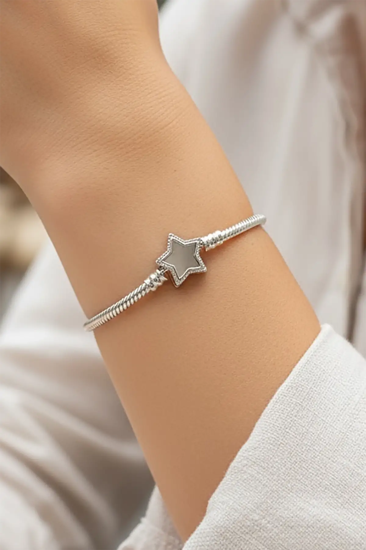 Gümüş Renk Yıldız Figürlü Pandora Bileklik