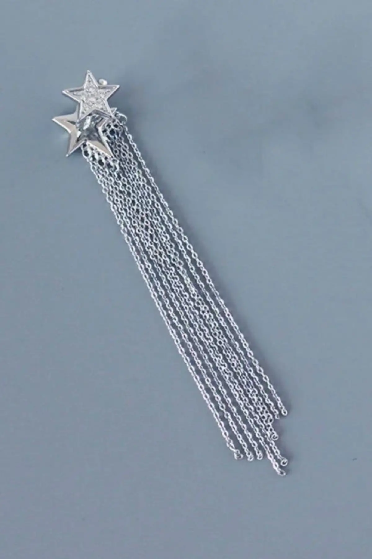 Gümüş Renk Yıldız Figürlü Sallantılı Kulak Aksesuarı (Tek)