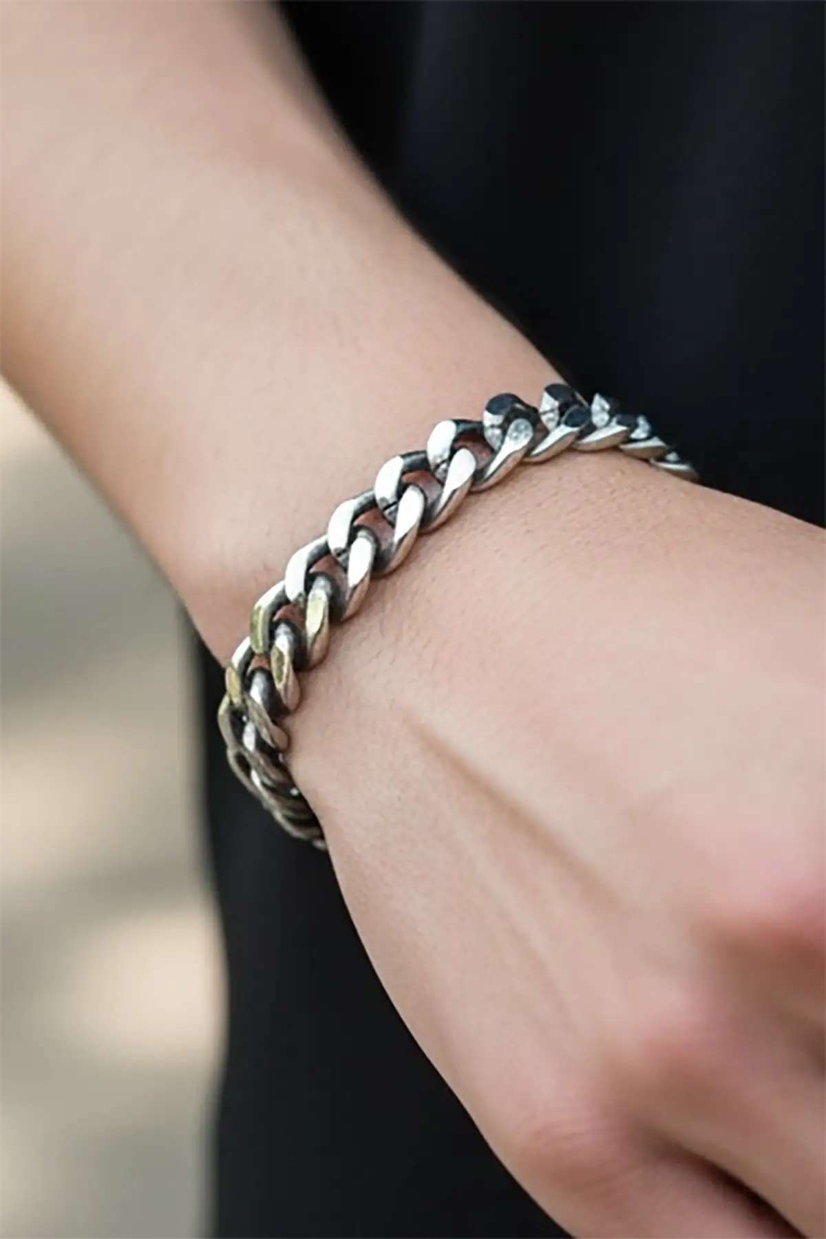 Gümüş Renk Zincir Detaylı Çelik Erkek Bileklik