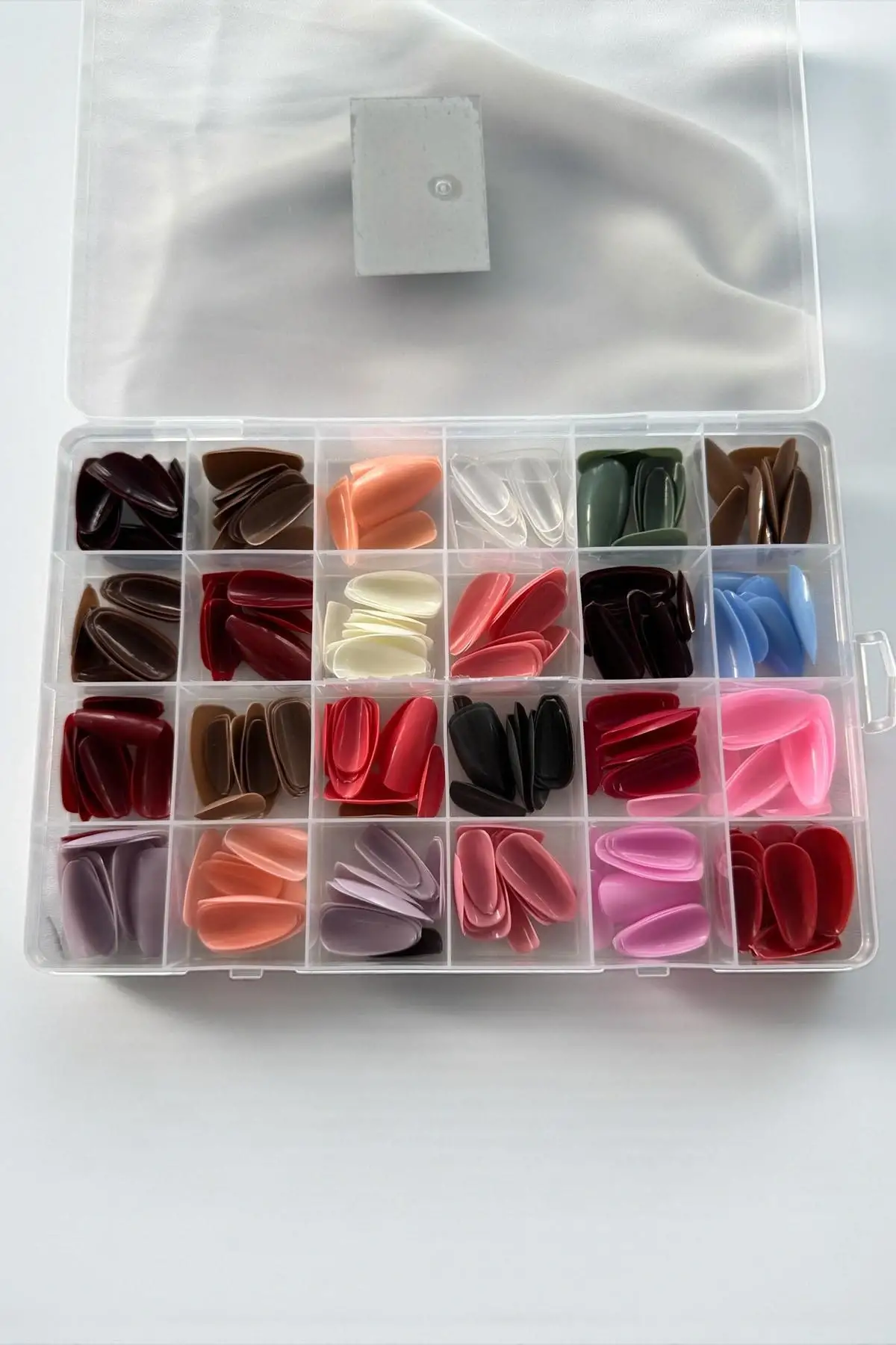 Karışık Renk 288 Adet Takma Tırnak Set