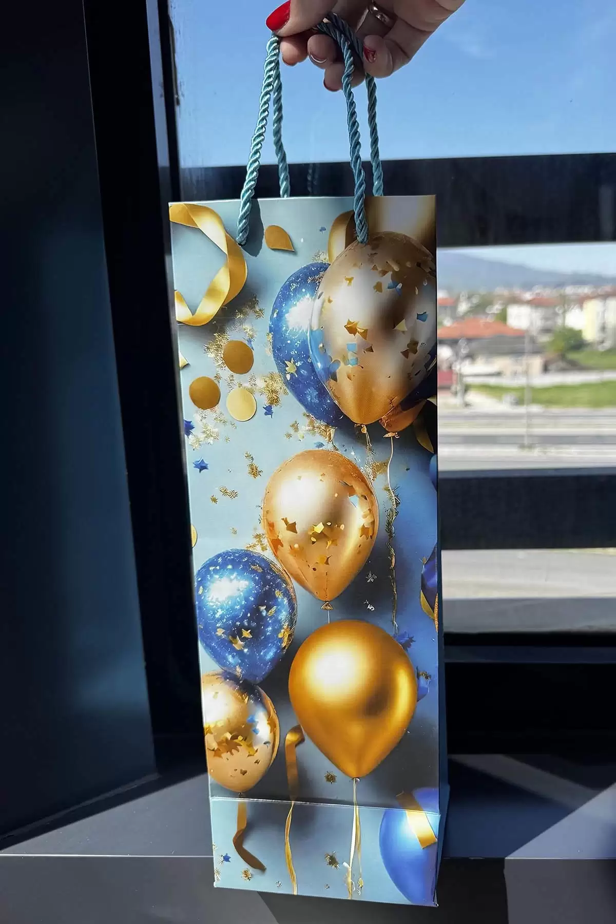 Karışık Renk Balon Figürlü Karton Çanta