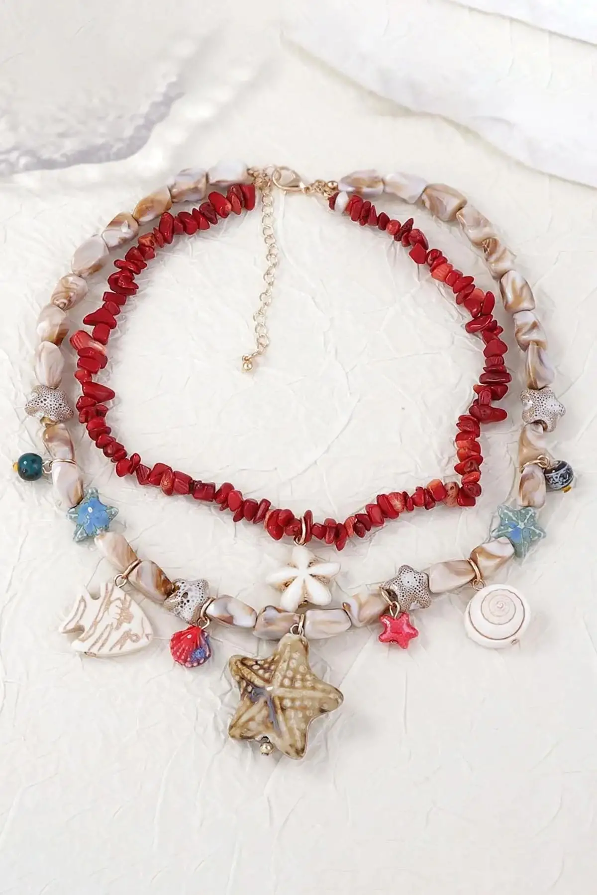 Karışık Renk Charmlı Tasarım Kolye