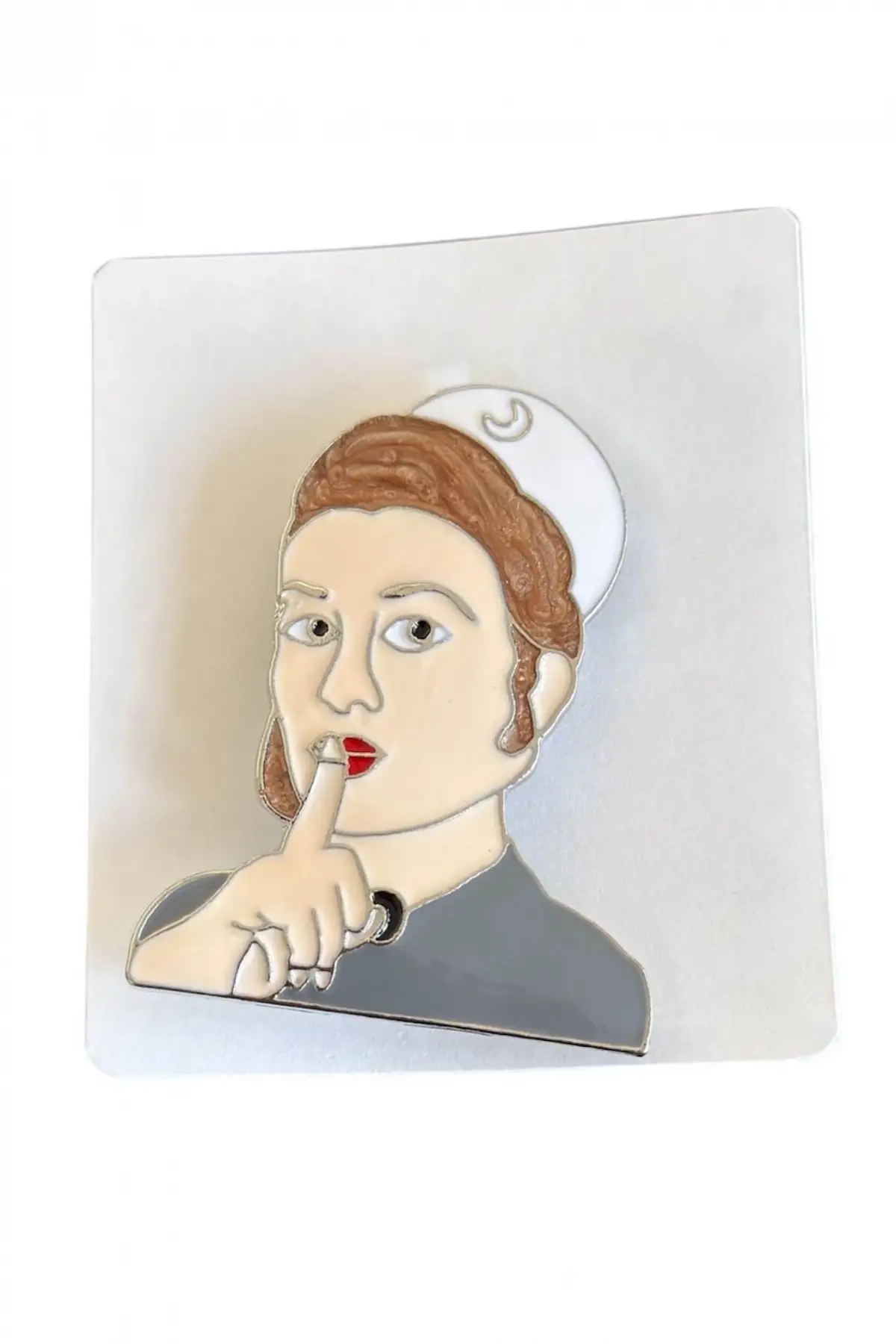 Karışık Renk Hemşire Figürlü Broş