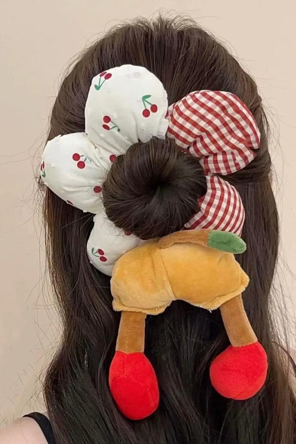 Karışık Renk Karışık Figürlü Simit Toka