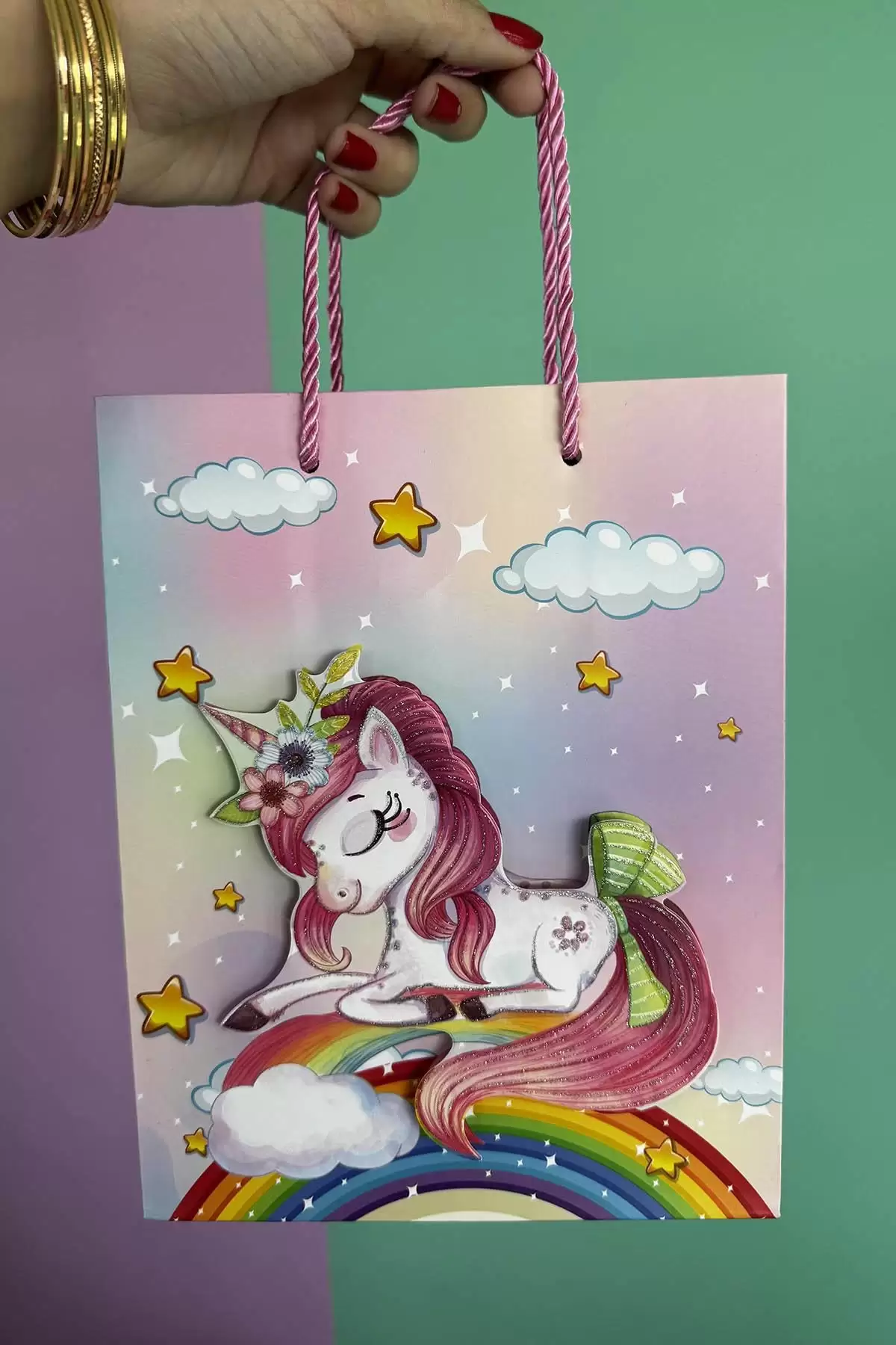Karışık Renk Unicorn Figürlü 3D Görünümlü Karton Çanta