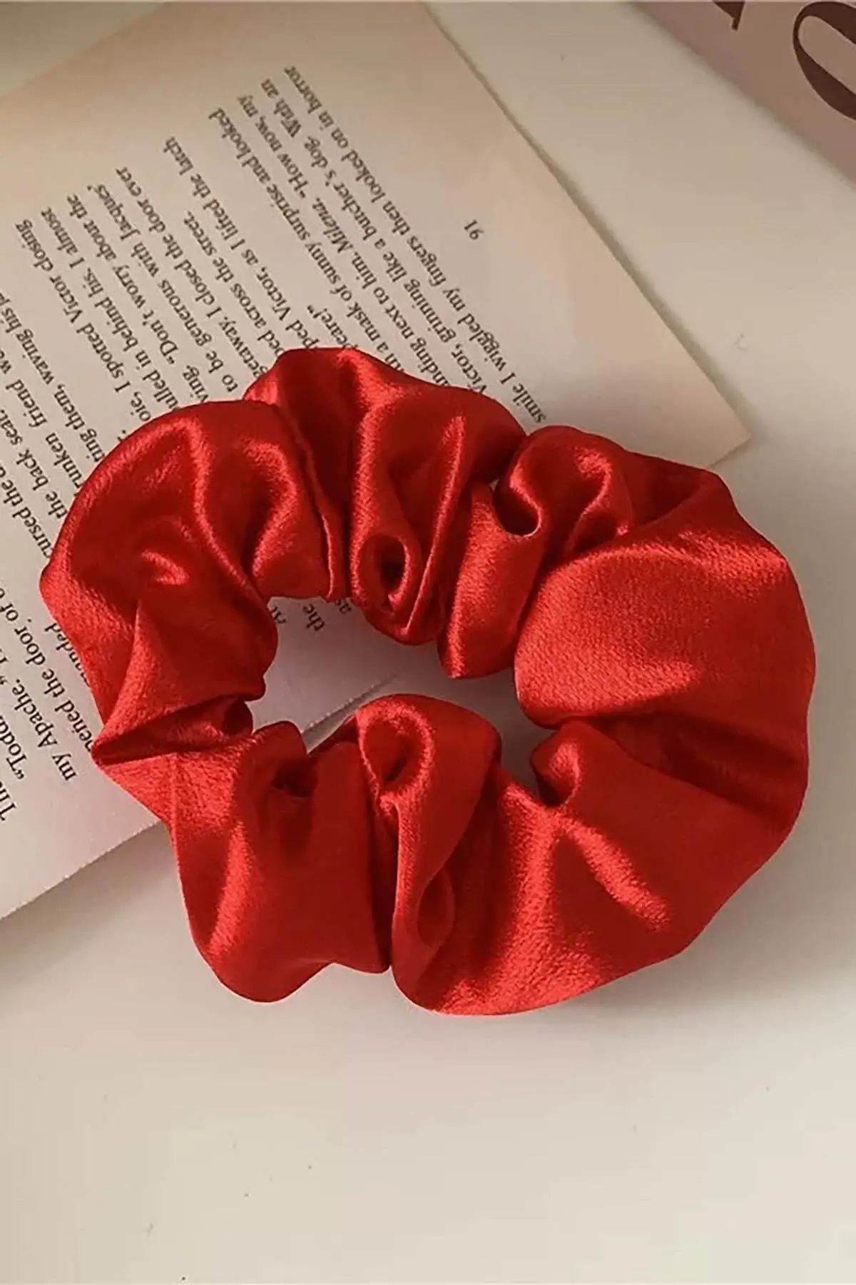 Kırmızı Renk Saten Kına Gecesi Hediyelik Simit Toka