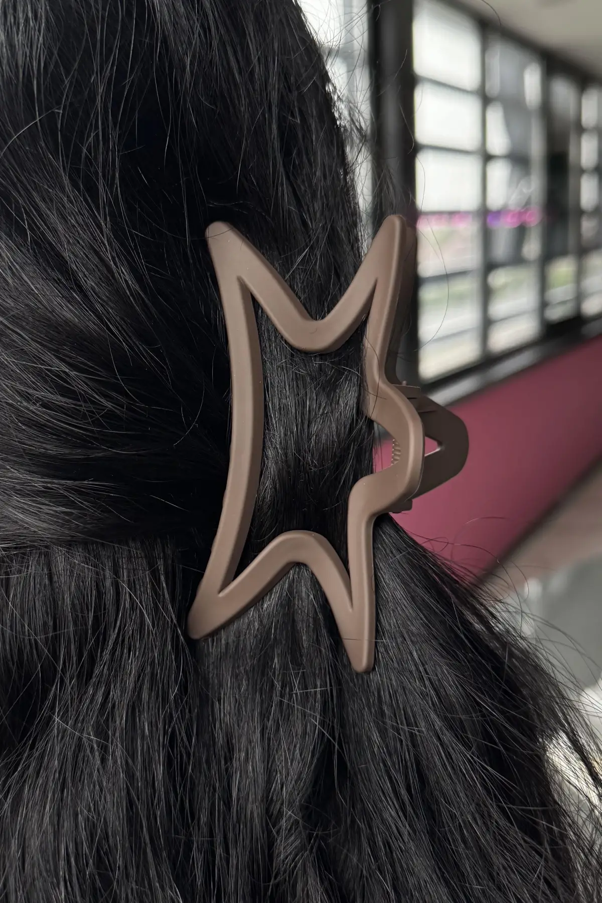 Koyu Kahve Renk Yıldız Figürlü Mandal Toka