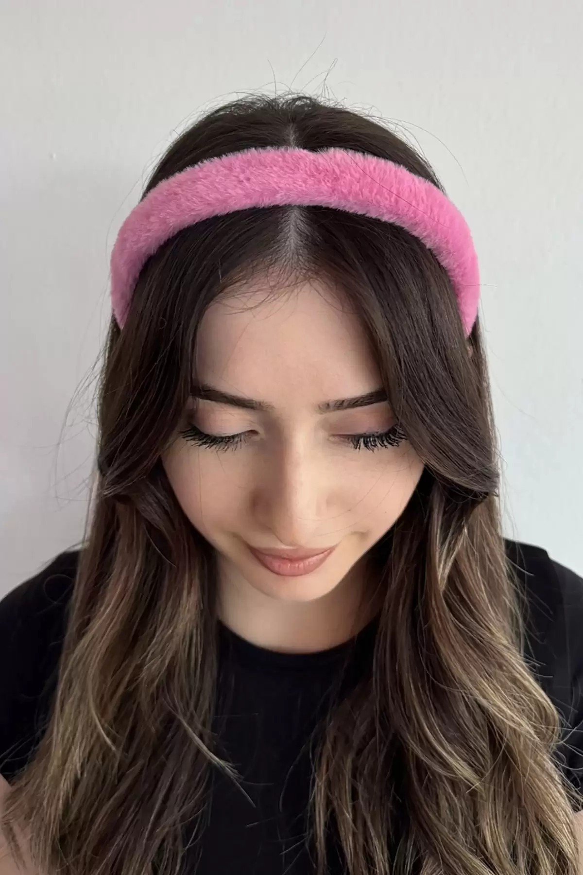 Koyu Pembe Renk Peluş Taç