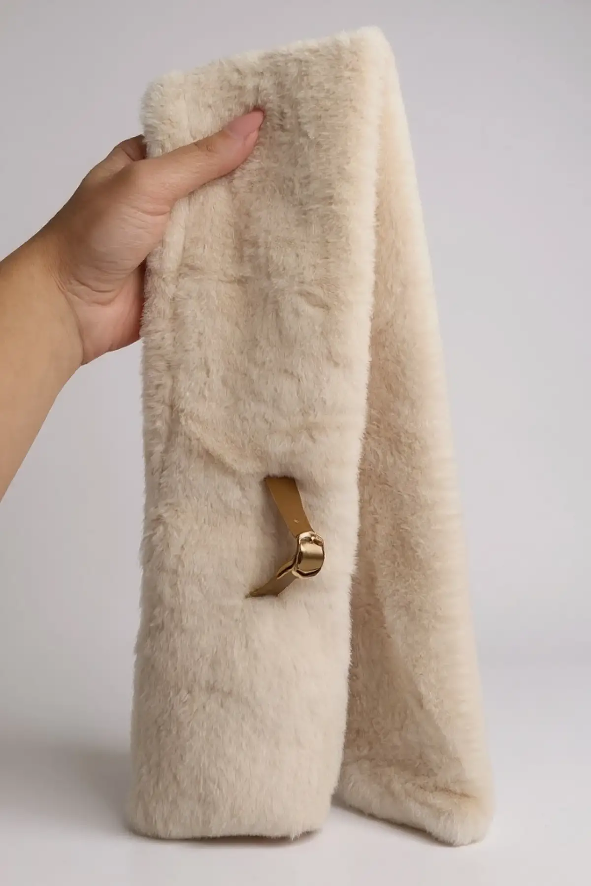 Krem Renk Çocuk Peluş Atkı