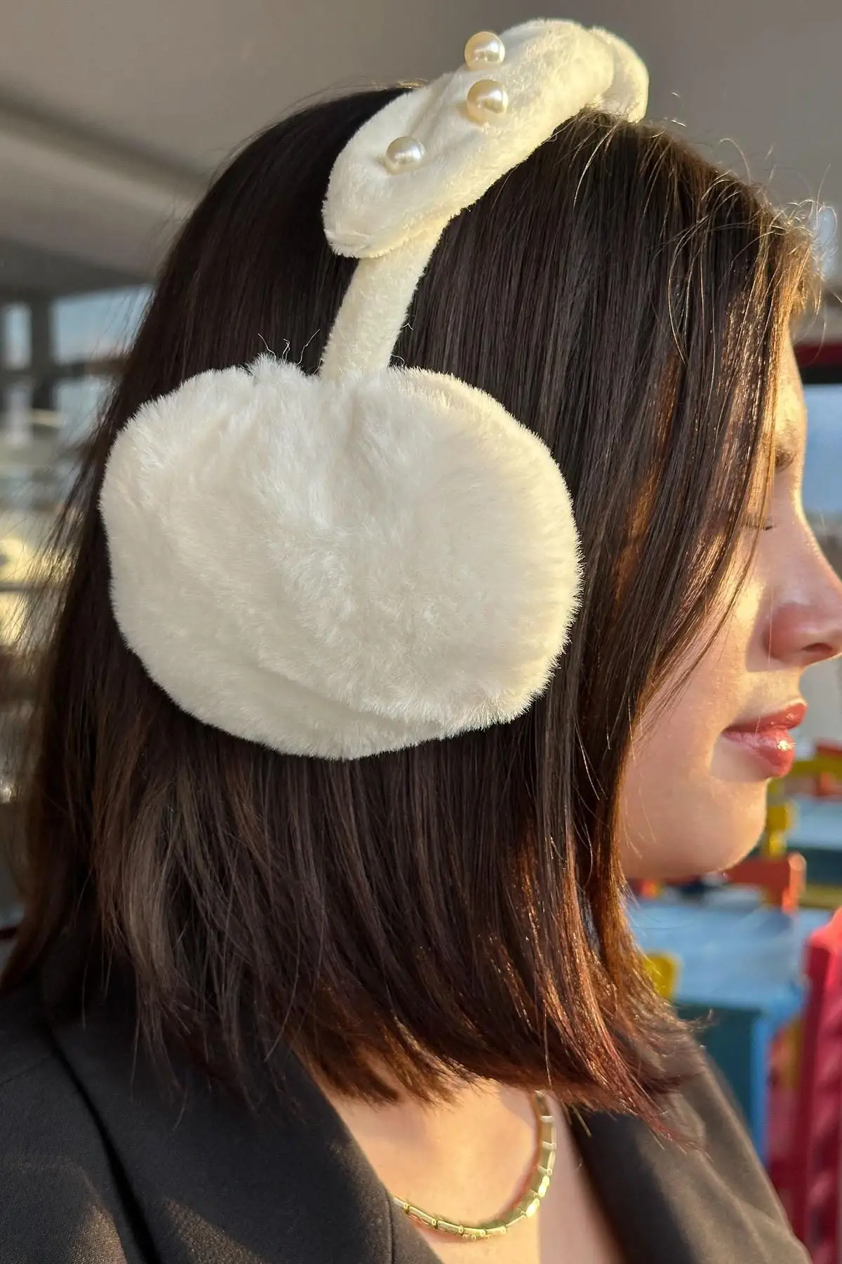 Krem Renk İnci Detaylı Kulaklı Çocuk Peluş Kulaklık