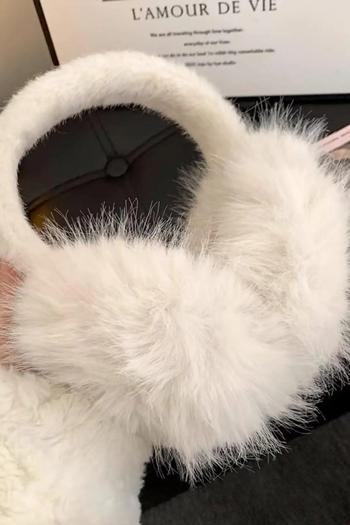 Krem Renk Peluş Kulaklık