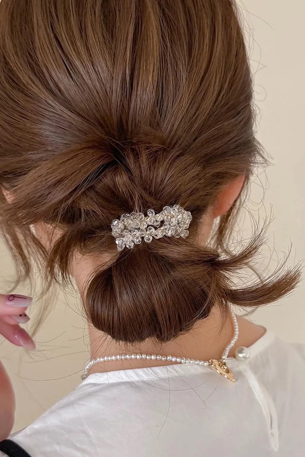 Krem Renk Taşlı Lastik Toka